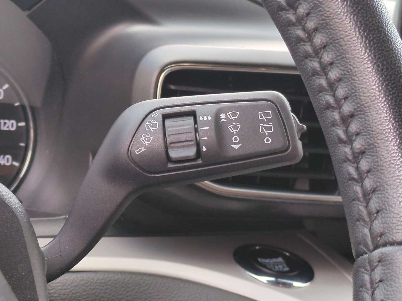 Thumbnail: 2023 Ford Explorer - 26