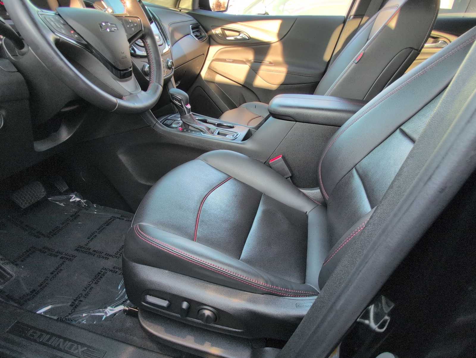 Thumbnail: 2022 Chevrolet Equinox - 17