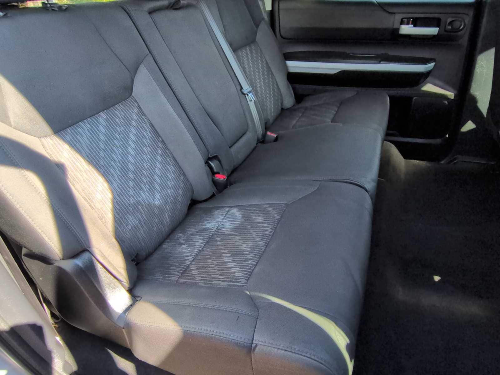 Thumbnail: 2020 Toyota Tundra - 21