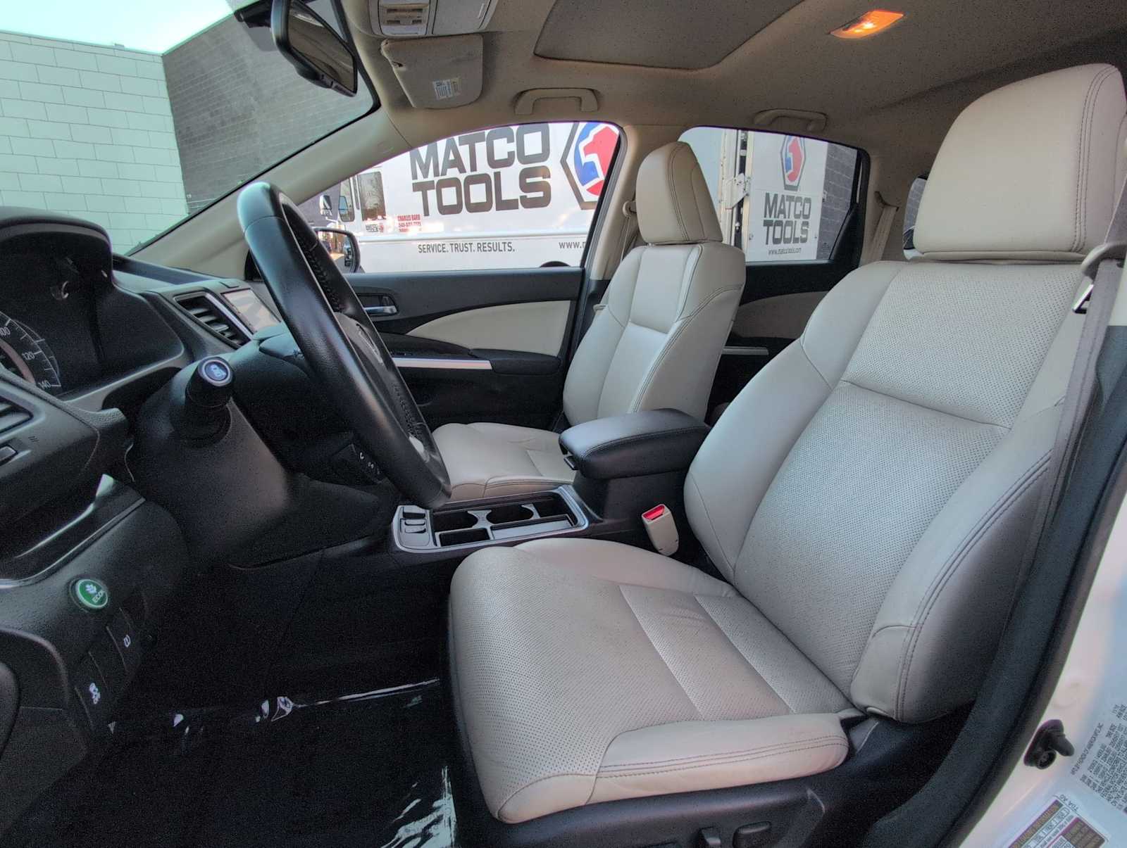 Thumbnail: 2016 Honda CR-V - 17