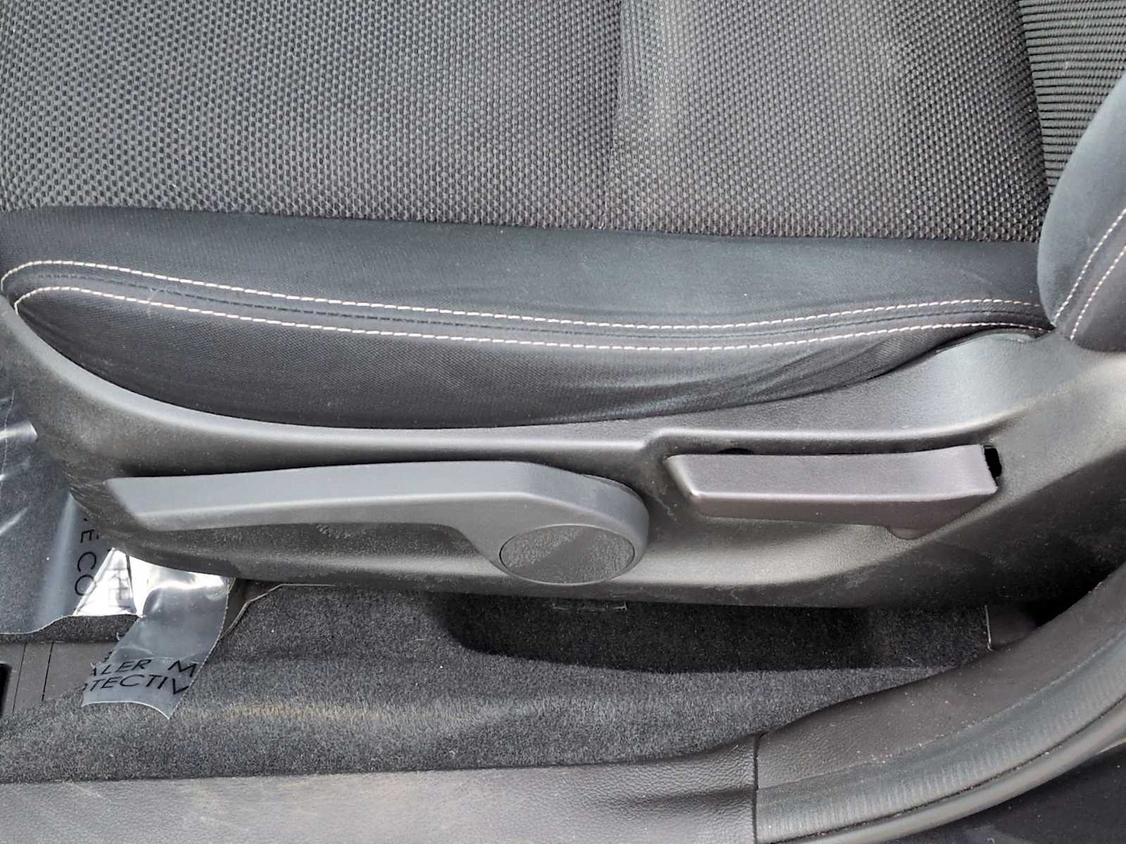 Thumbnail: 2014 Subaru XV Crosstrek - 18