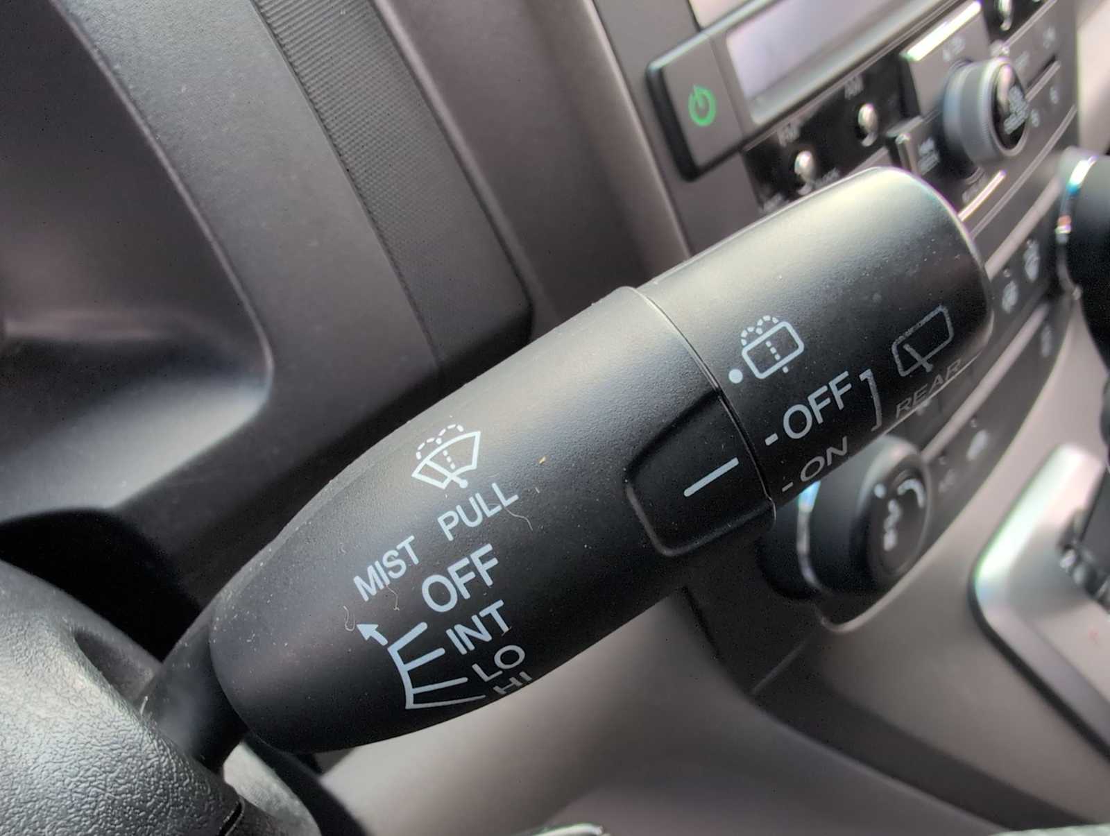 Thumbnail: 2011 Honda CR-V - 25