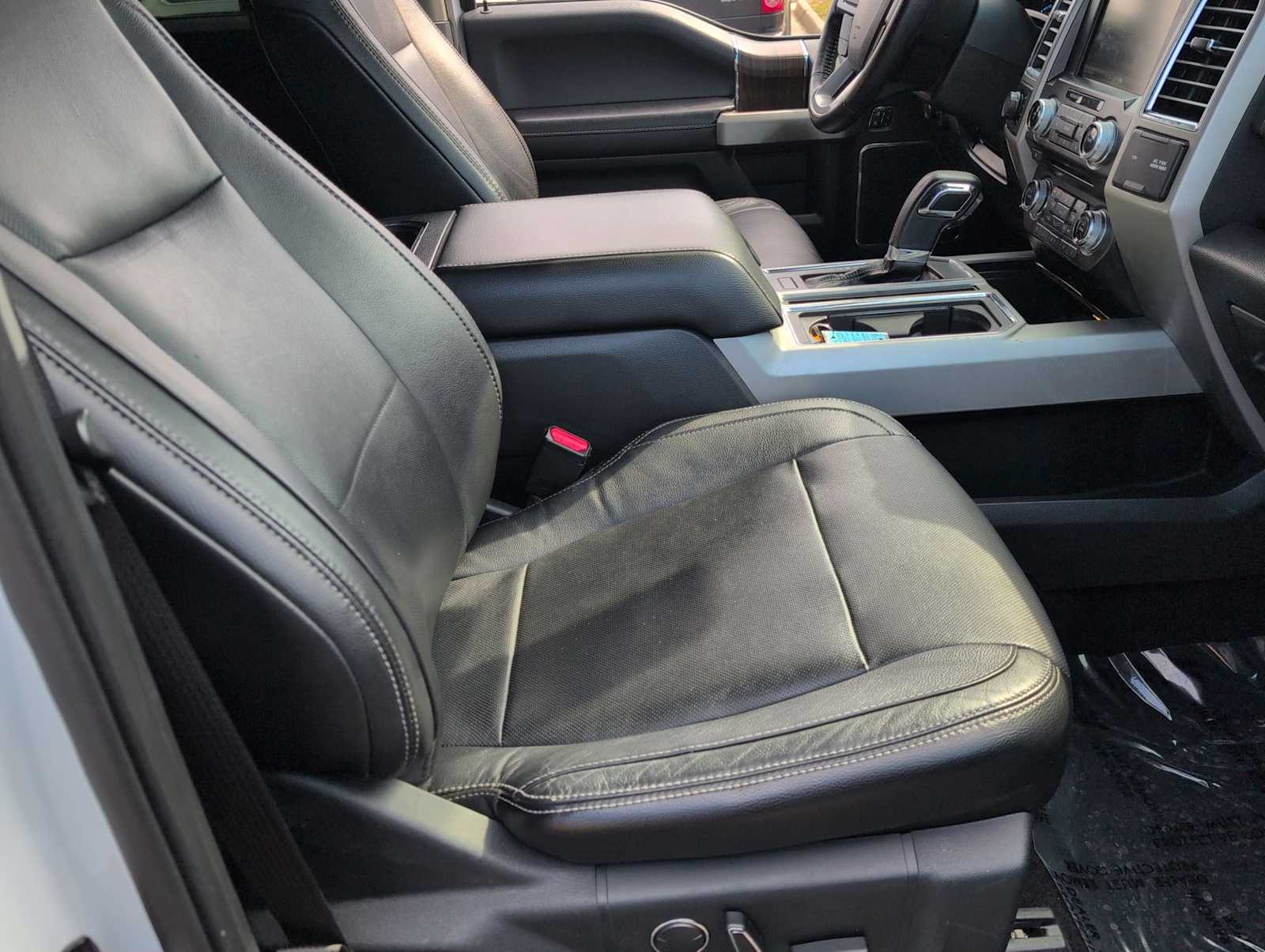 Thumbnail: 2015 Ford F-150 - 21