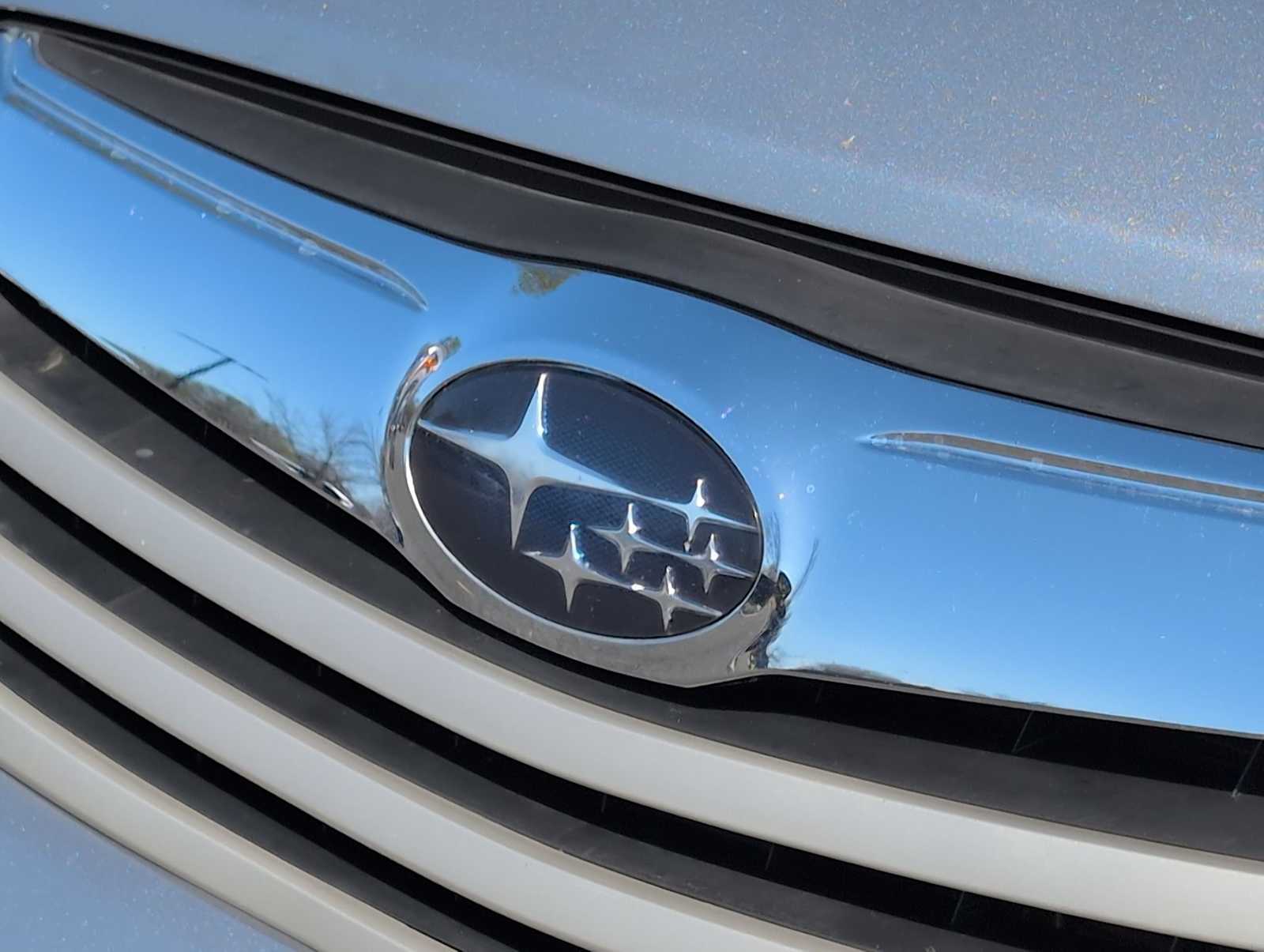 Thumbnail: 2011 Subaru Outback - 12