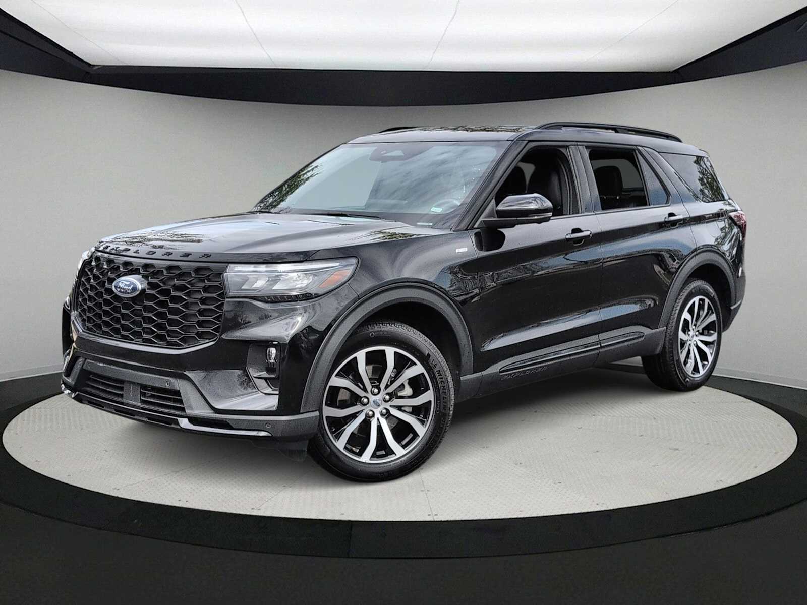 Thumbnail: 2025 Ford Explorer - 1