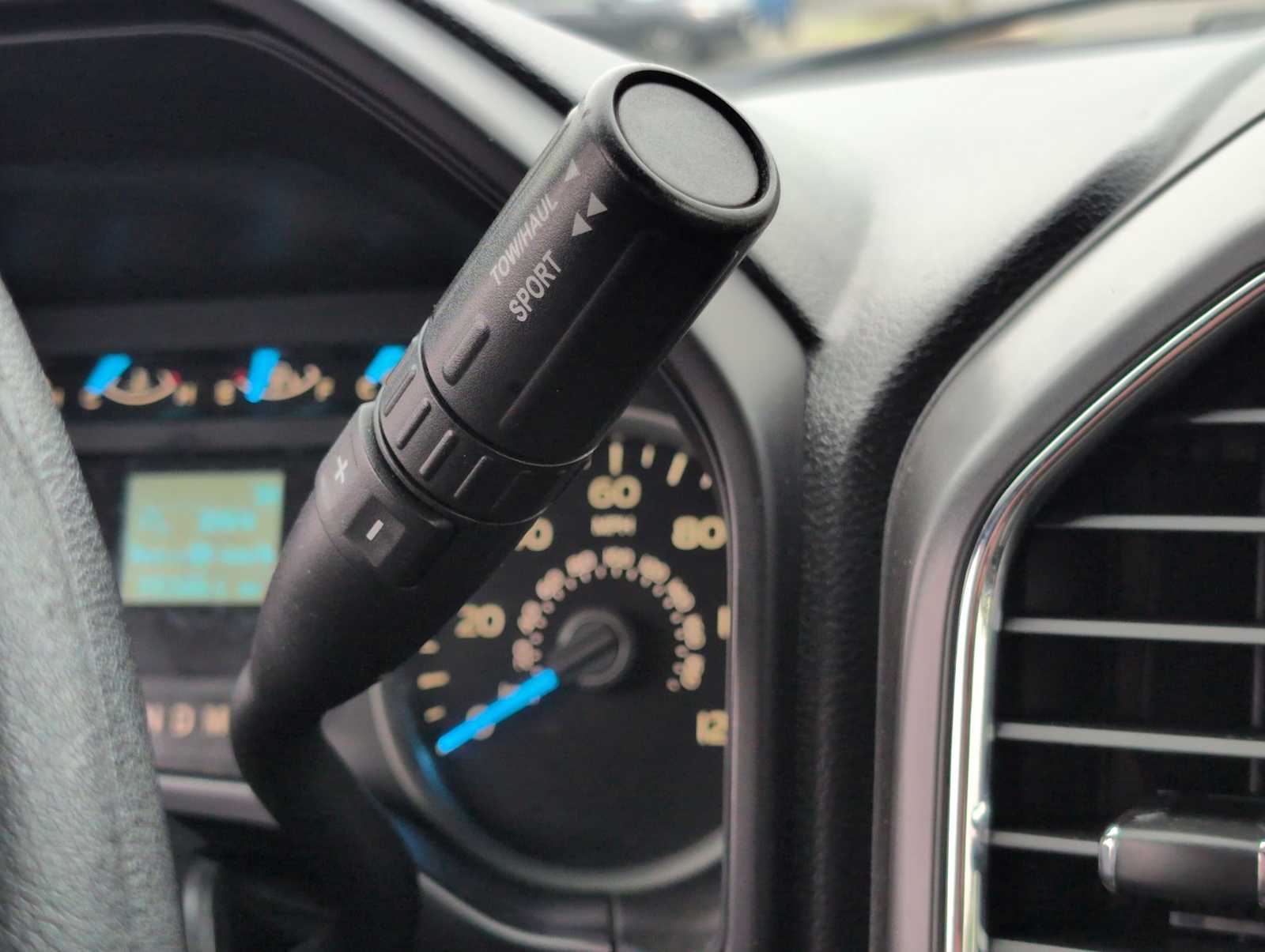 Thumbnail: 2016 Ford F-150 - 27