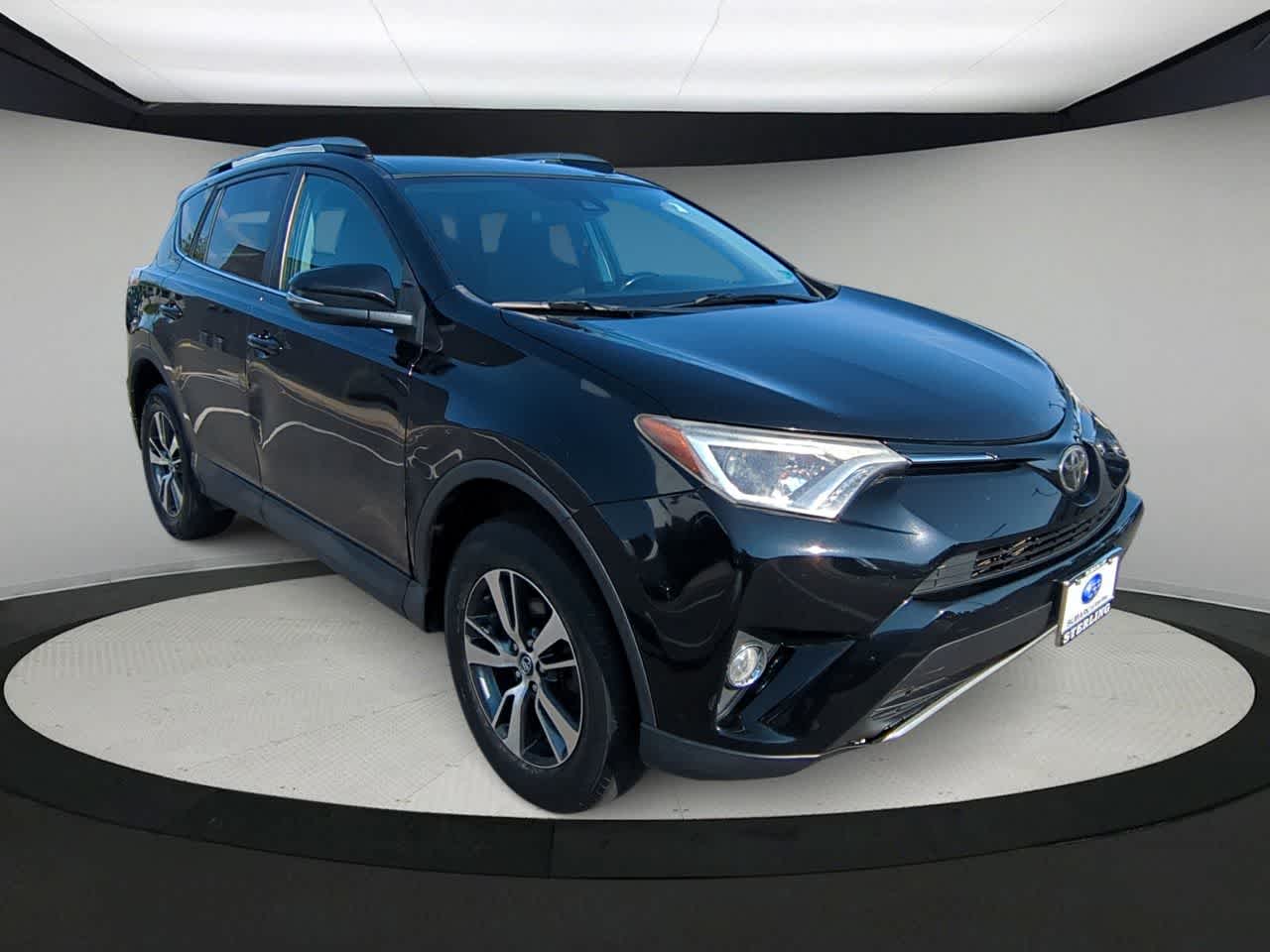 Thumbnail: 2018 Toyota RAV4 - 2