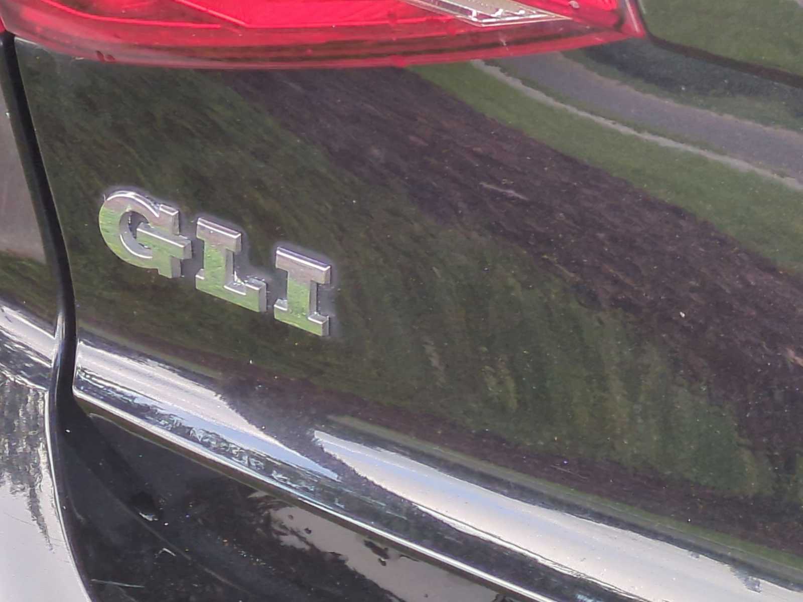2017 Volkswagen Jetta GLI 6