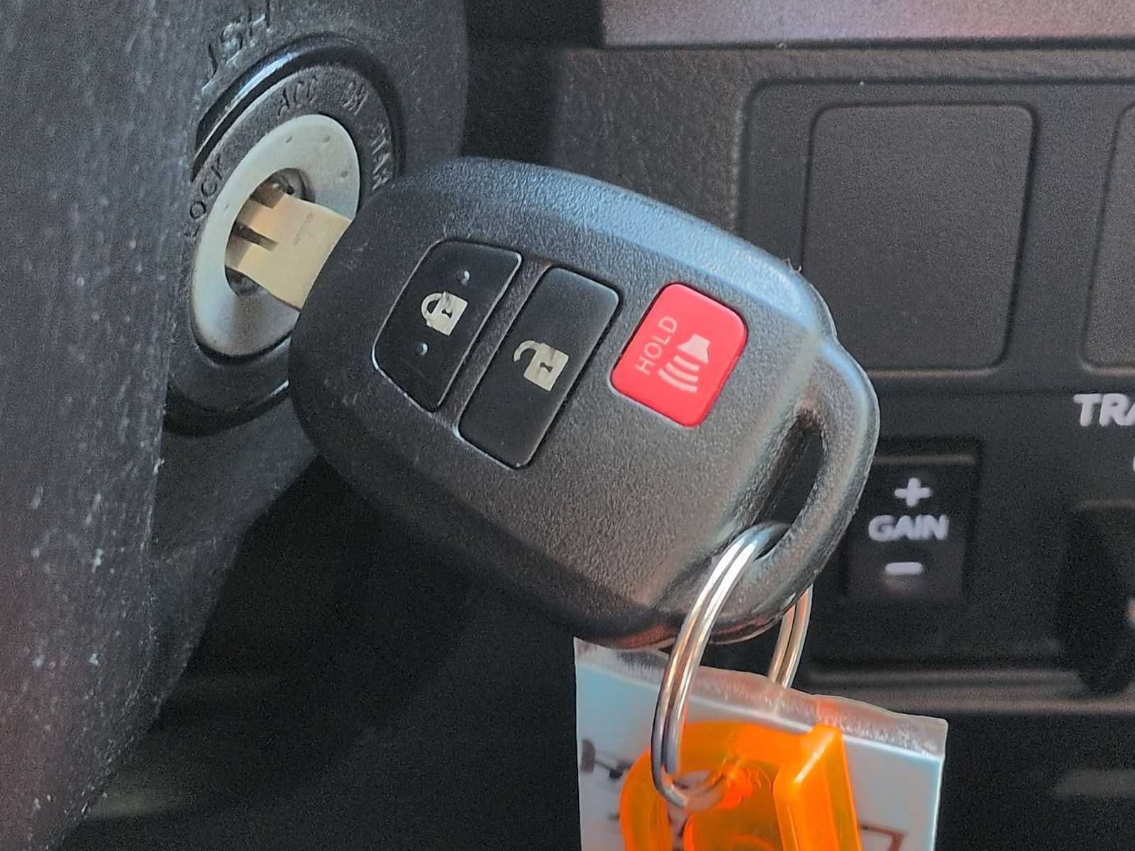 Thumbnail: 2020 Toyota Tundra - 35