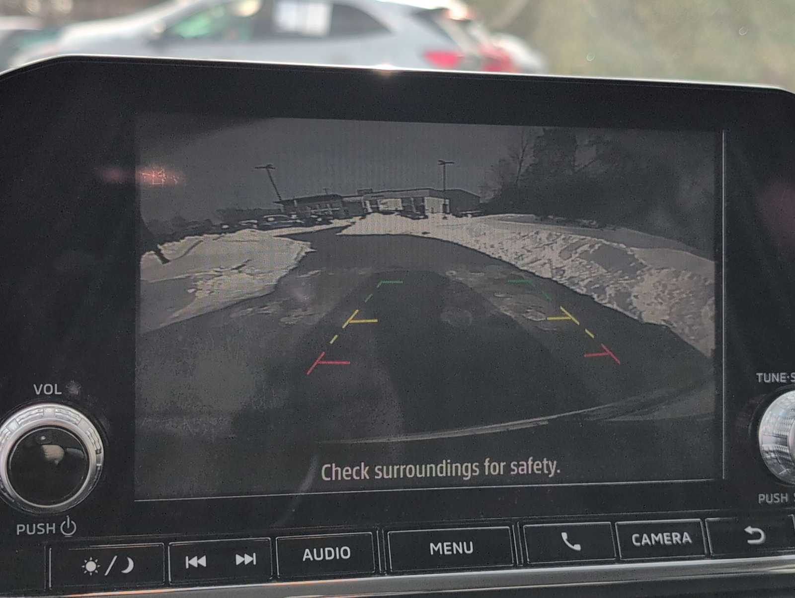 Thumbnail: 2022 Mitsubishi Outlander - 28