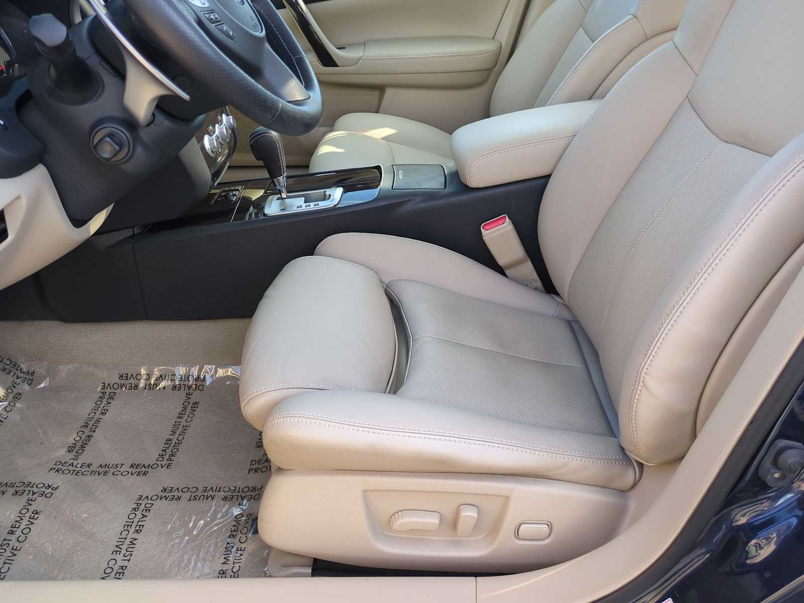 Thumbnail: 2014 Nissan Maxima - 16