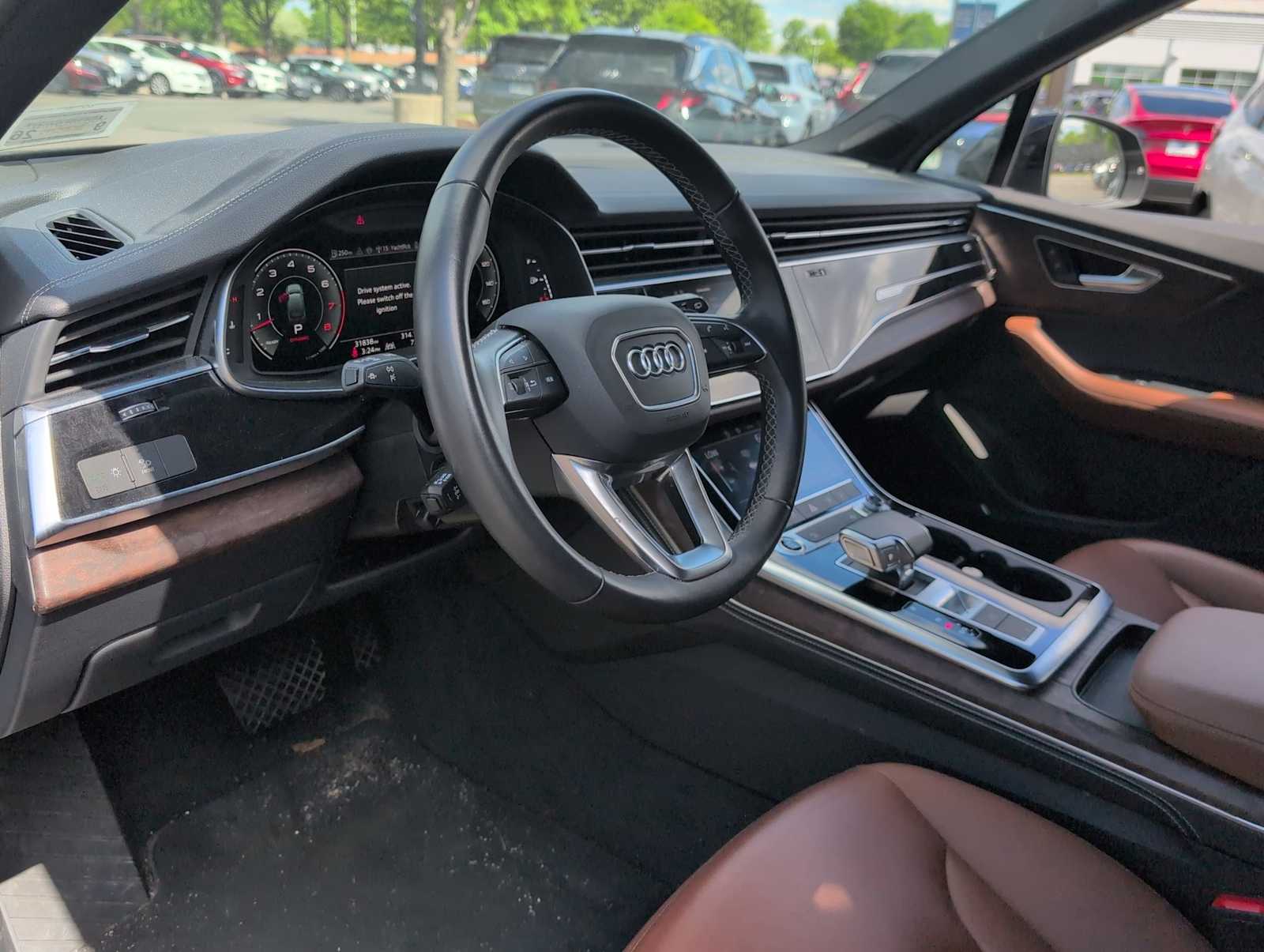 Thumbnail: 2025 Audi Q7 - 10