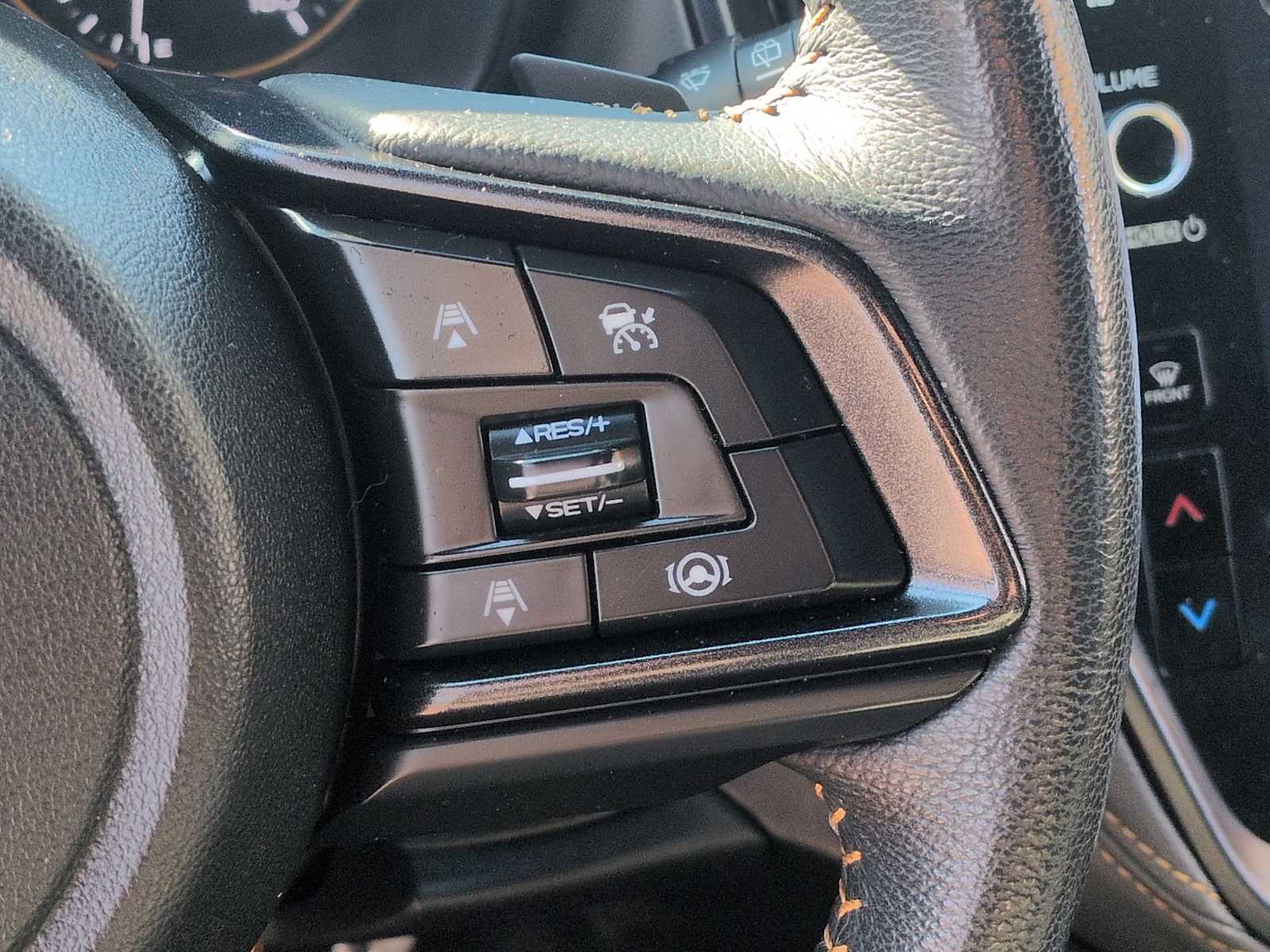 Thumbnail: 2022 Subaru Outback - 25