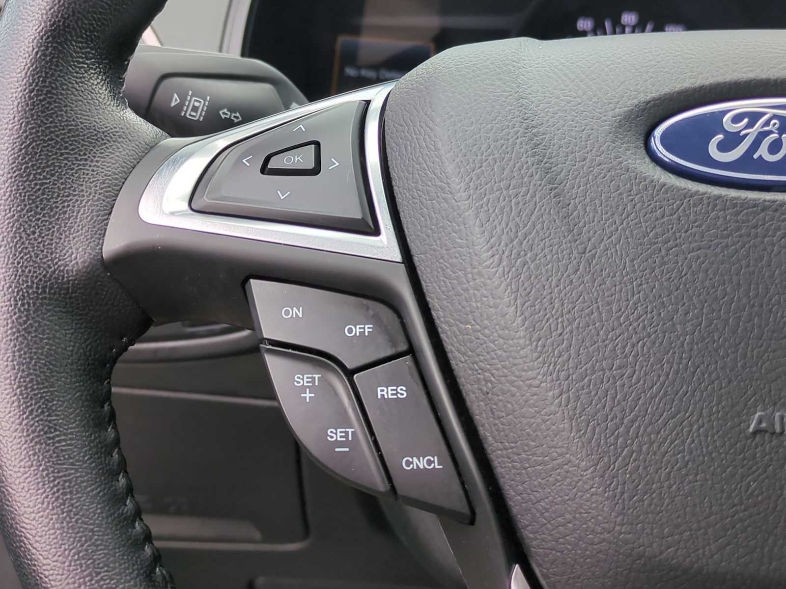 Thumbnail: 2023 Ford Edge - 23