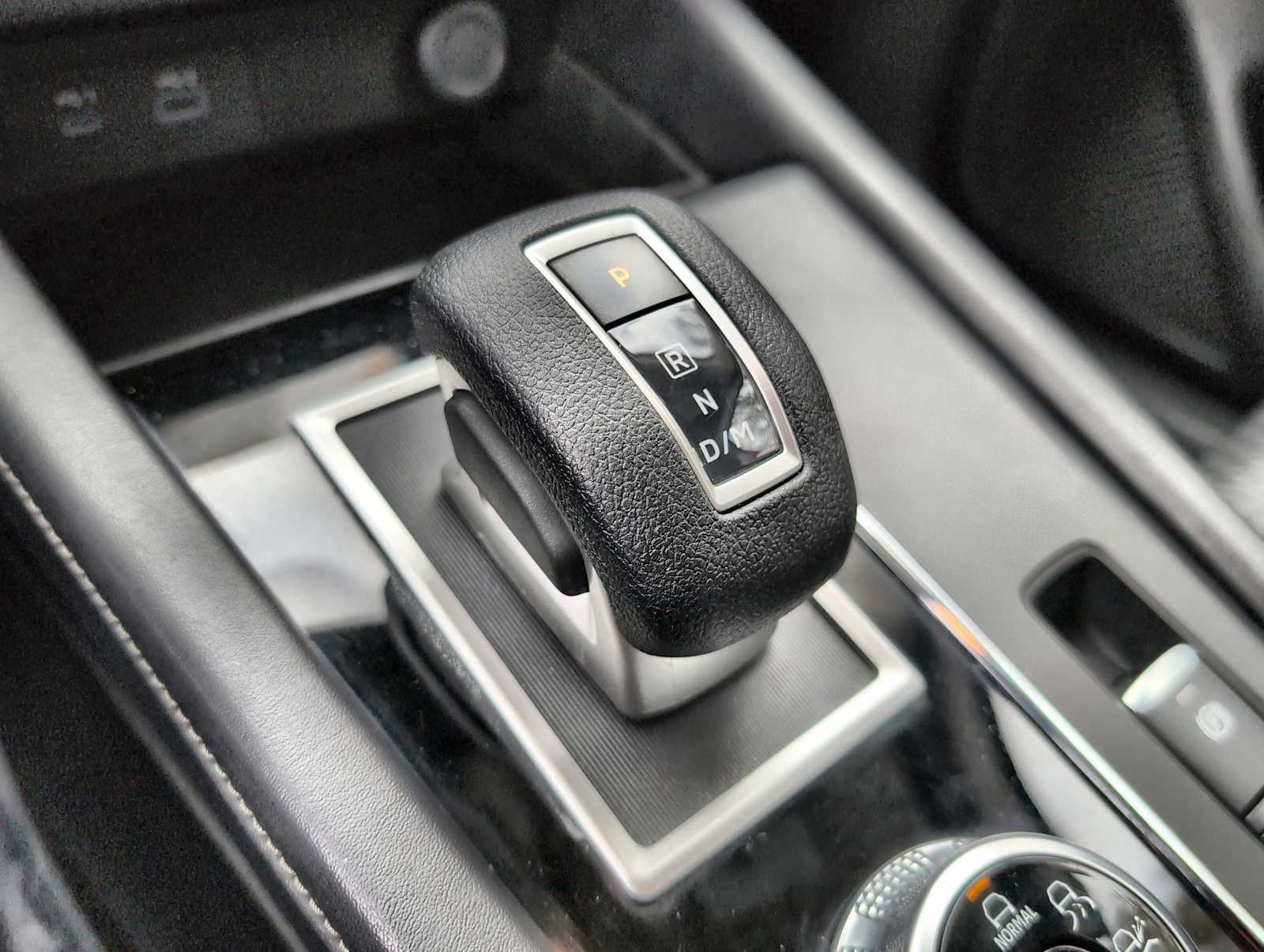 Thumbnail: 2022 Mitsubishi Outlander - 30