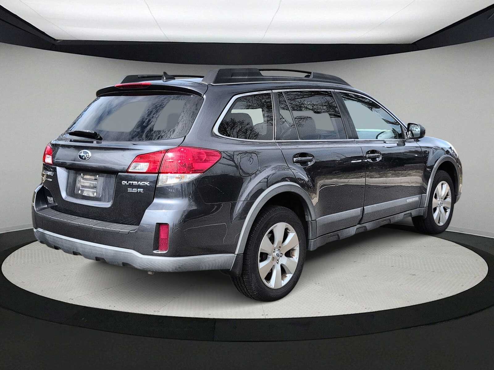 Thumbnail: 2012 Subaru Outback - 8