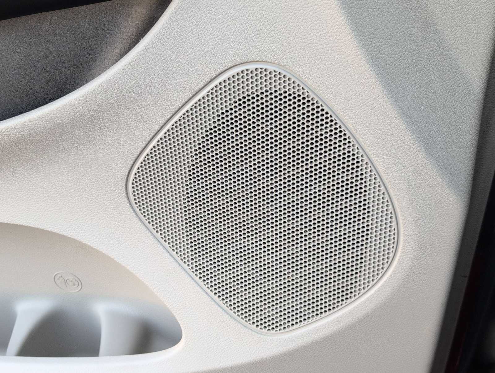 Thumbnail: 2015 Dodge Grand Caravan - 26