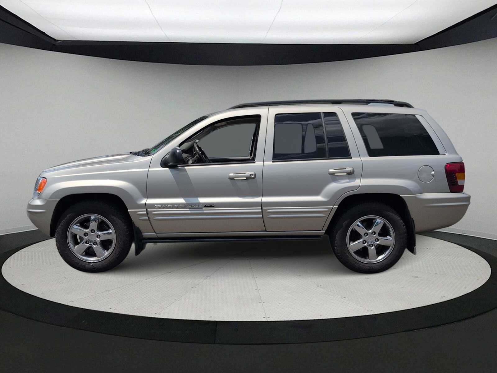 Thumbnail: 2004 Jeep Grand Cherokee - 5