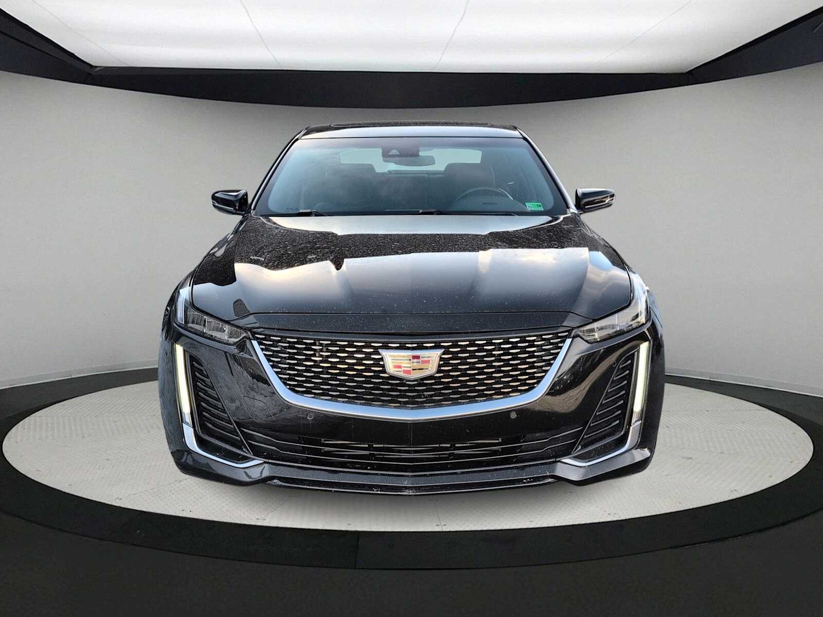Thumbnail: 2022 Cadillac CT5 - 3