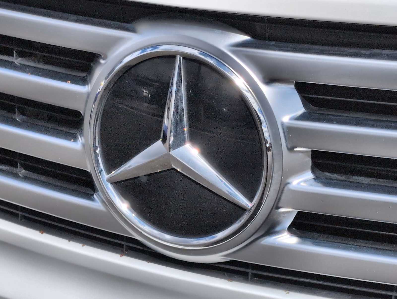 Thumbnail: 2024 Mercedes-Benz GLB - 12