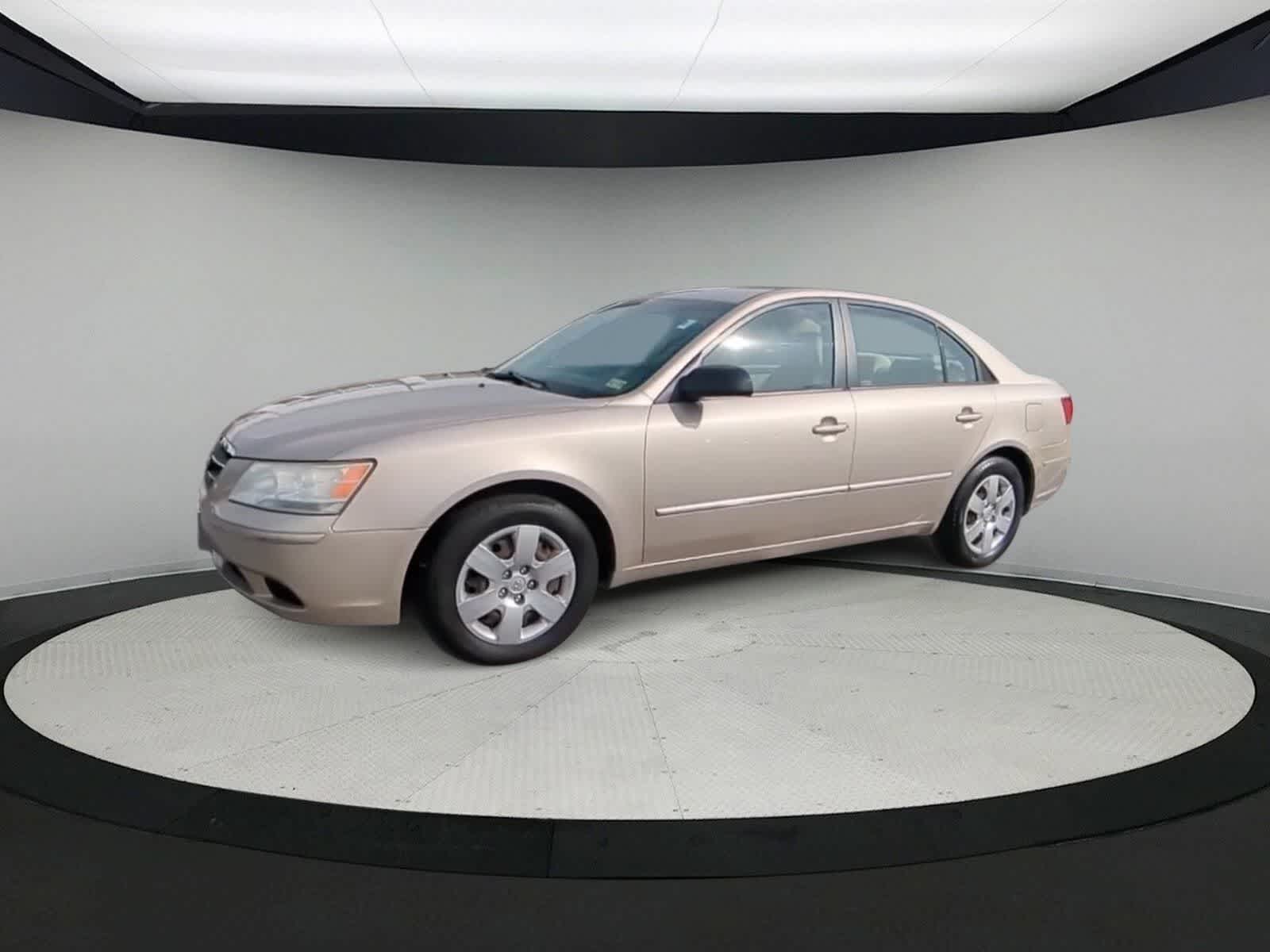 Thumbnail: 2010 Hyundai Sonata - 4