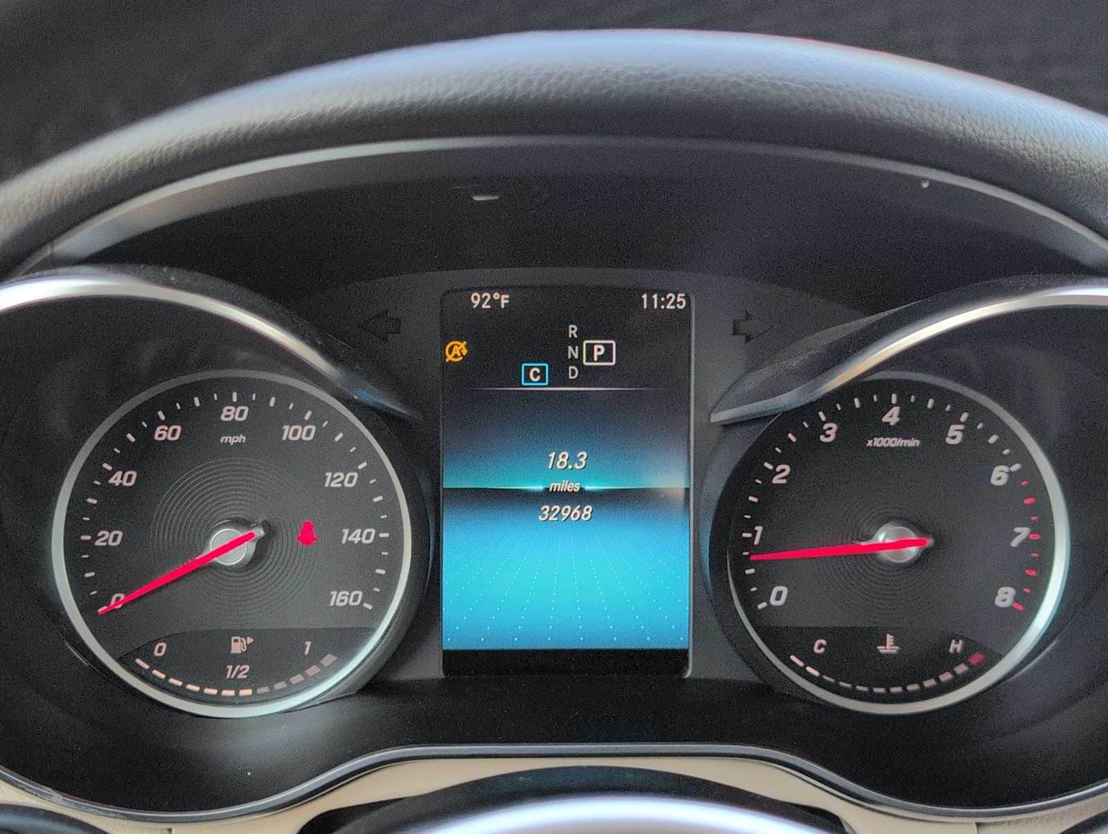 Thumbnail: 2022 Mercedes-Benz GLC - 30