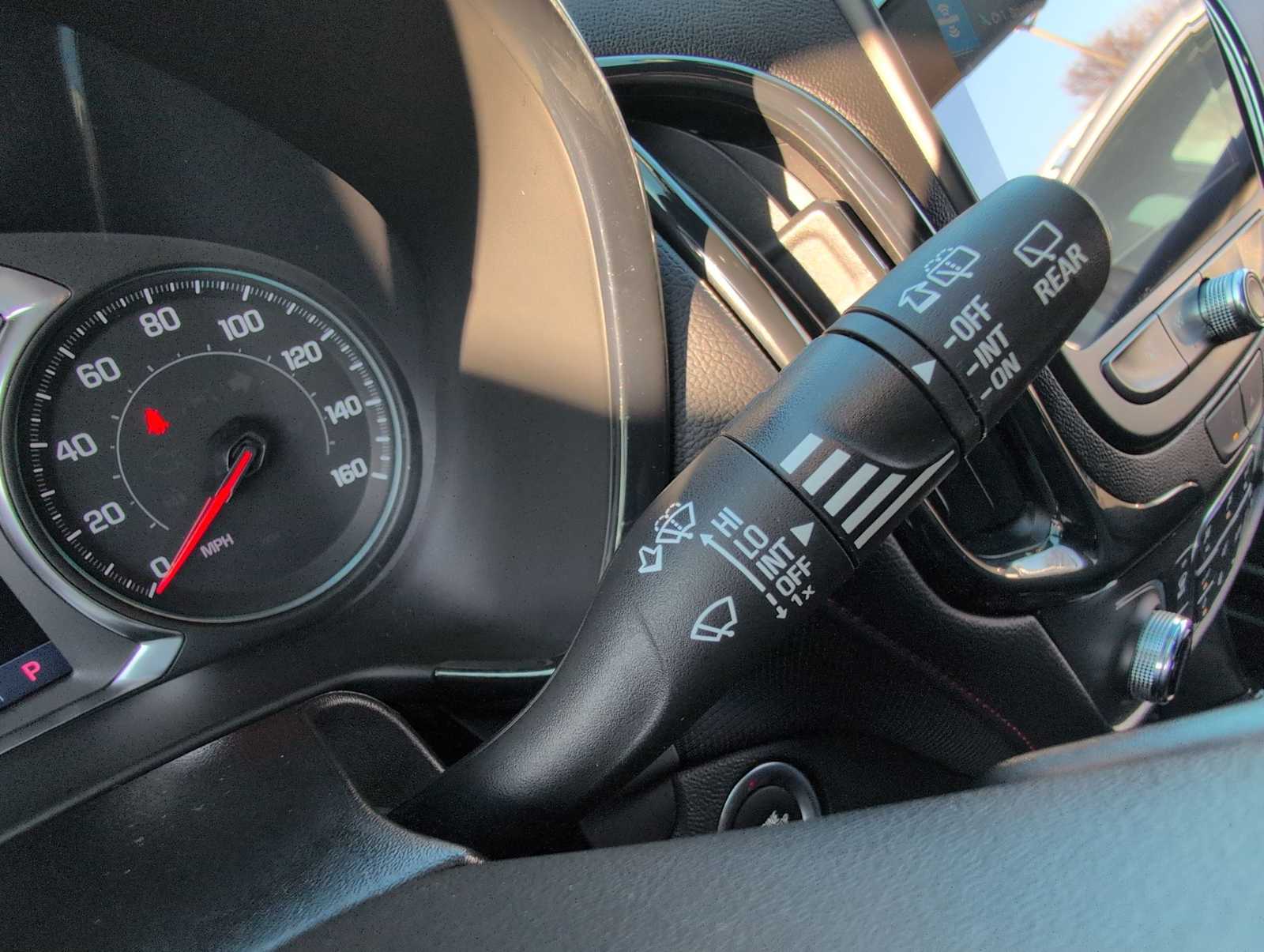 Thumbnail: 2022 Chevrolet Equinox - 26