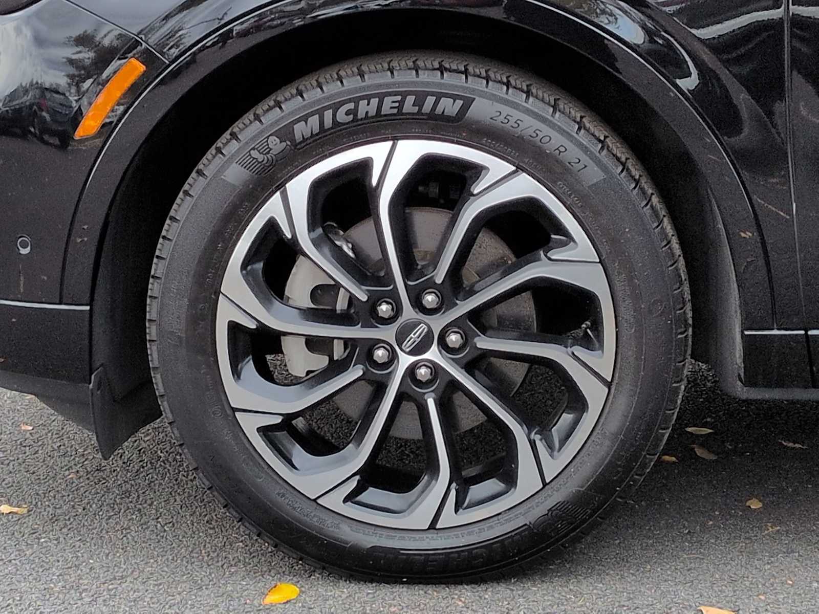 Thumbnail: 2024 Lincoln Nautilus - 13