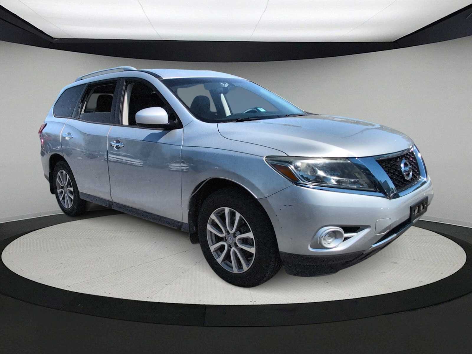 Thumbnail: 2014 Nissan Pathfinder - 2