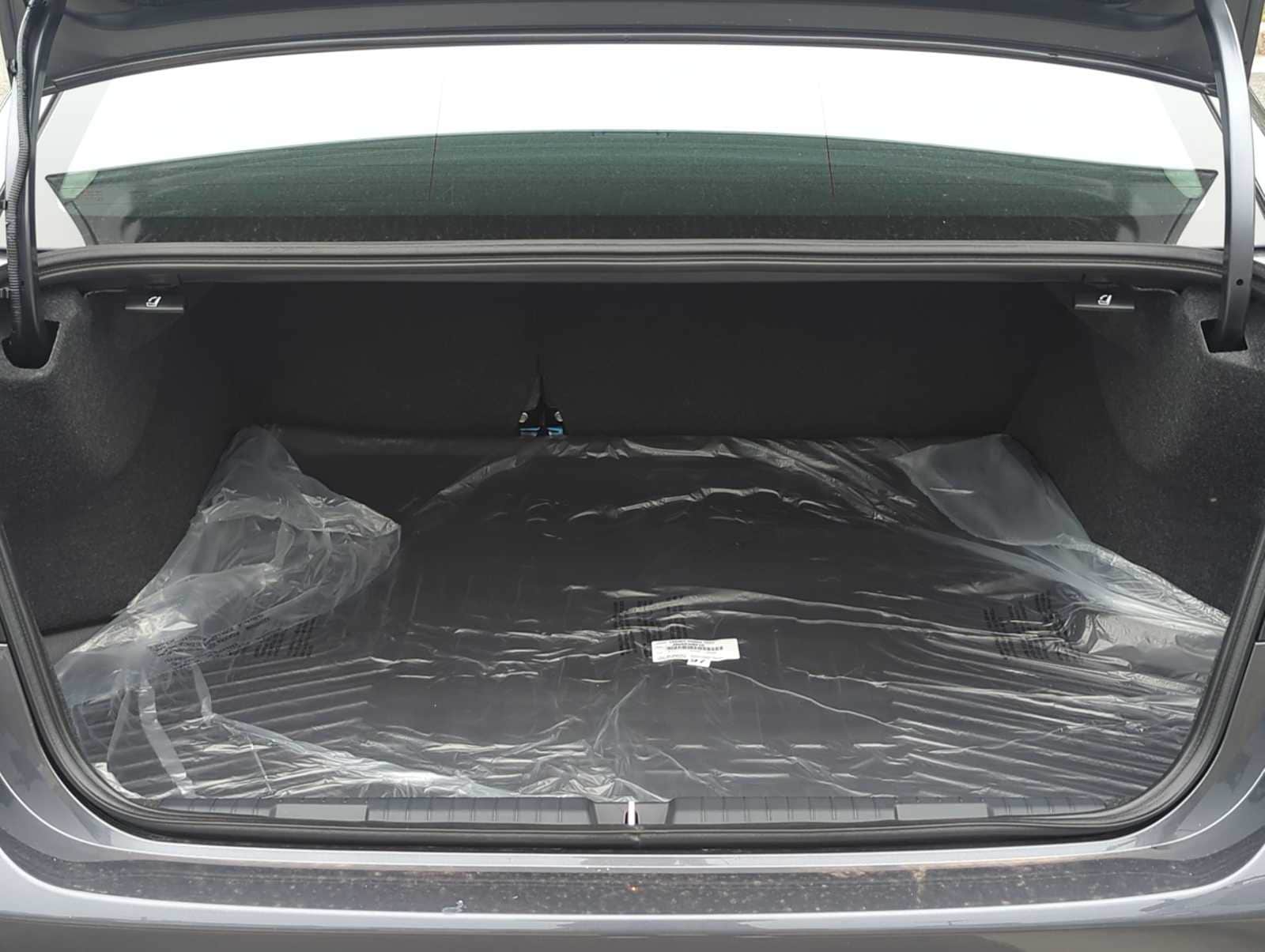 Thumbnail: 2025 Subaru Legacy - 34