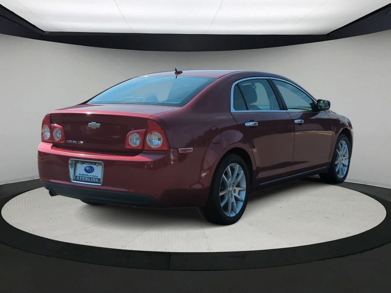 Thumbnail: 2011 Chevrolet Malibu - 8