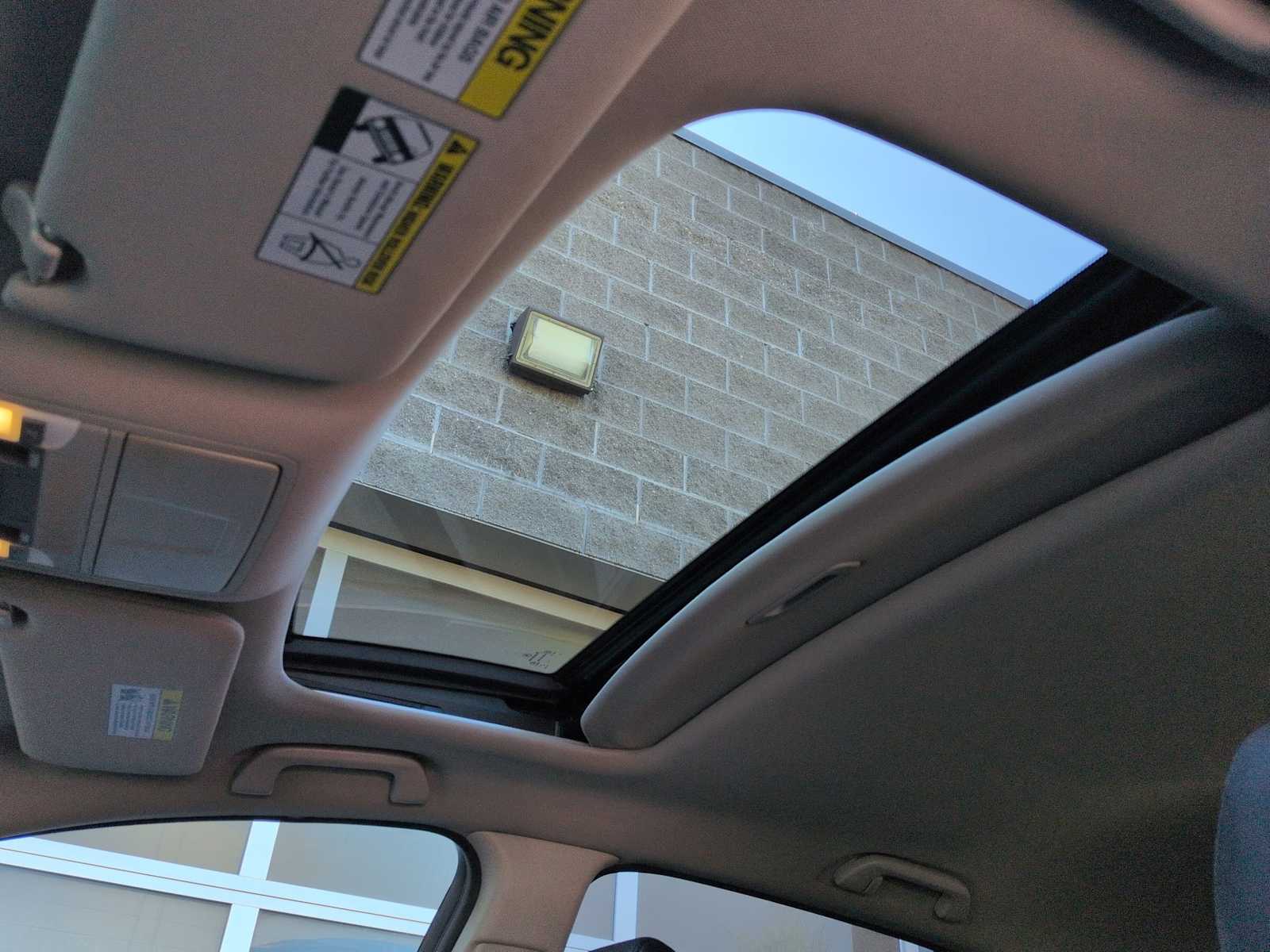 Thumbnail: 2015 Acura RDX - 20