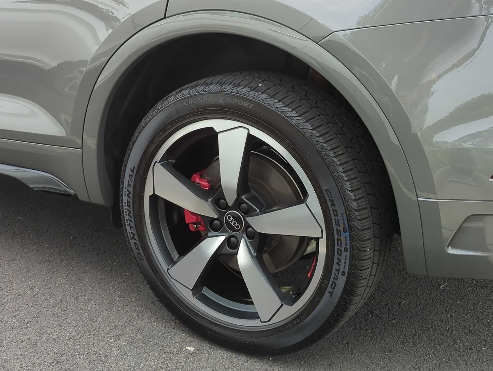 2024 Audi Q5 e Premium Plus 6