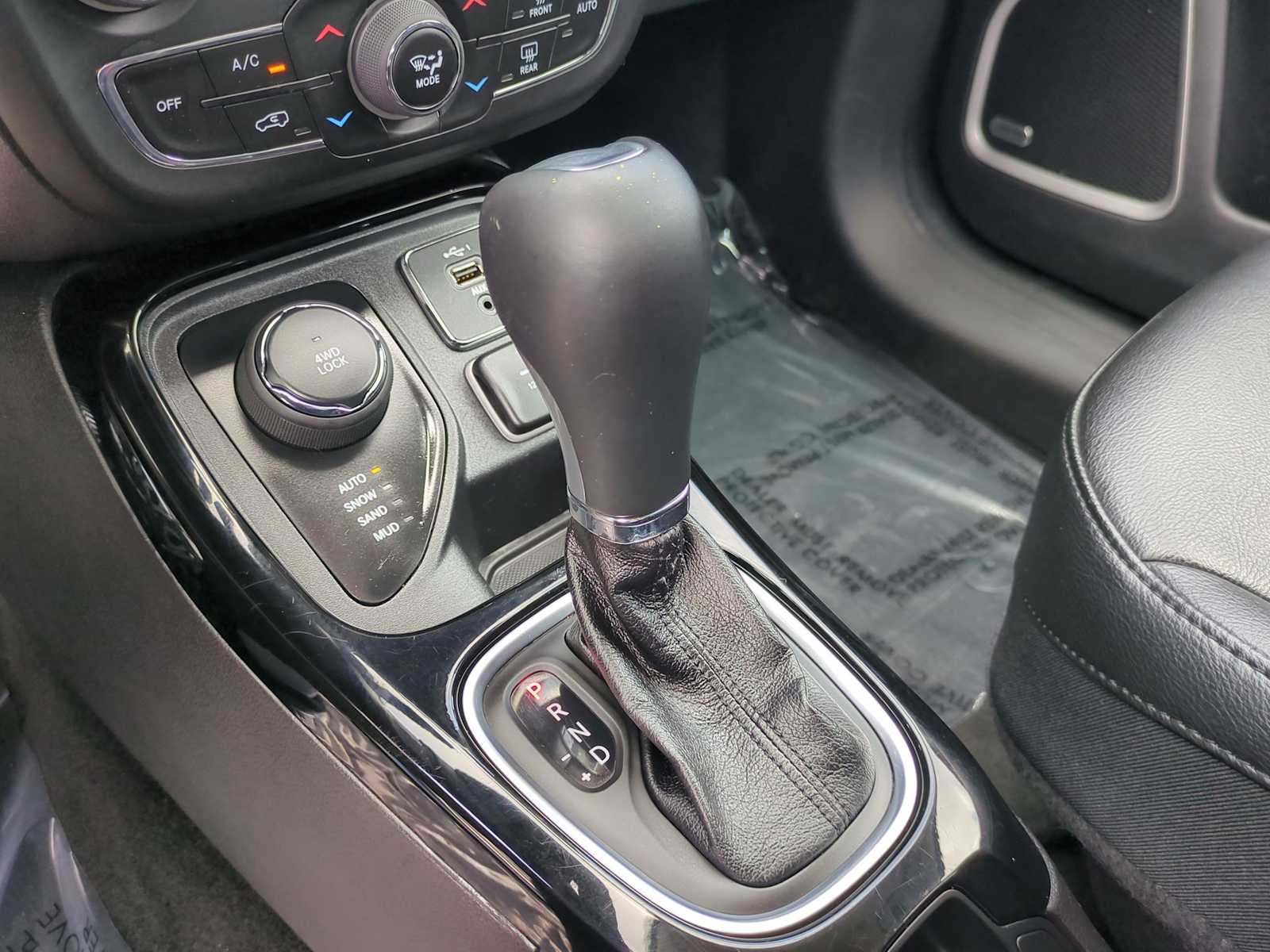 2021 Jeep Compass Altitude 25
