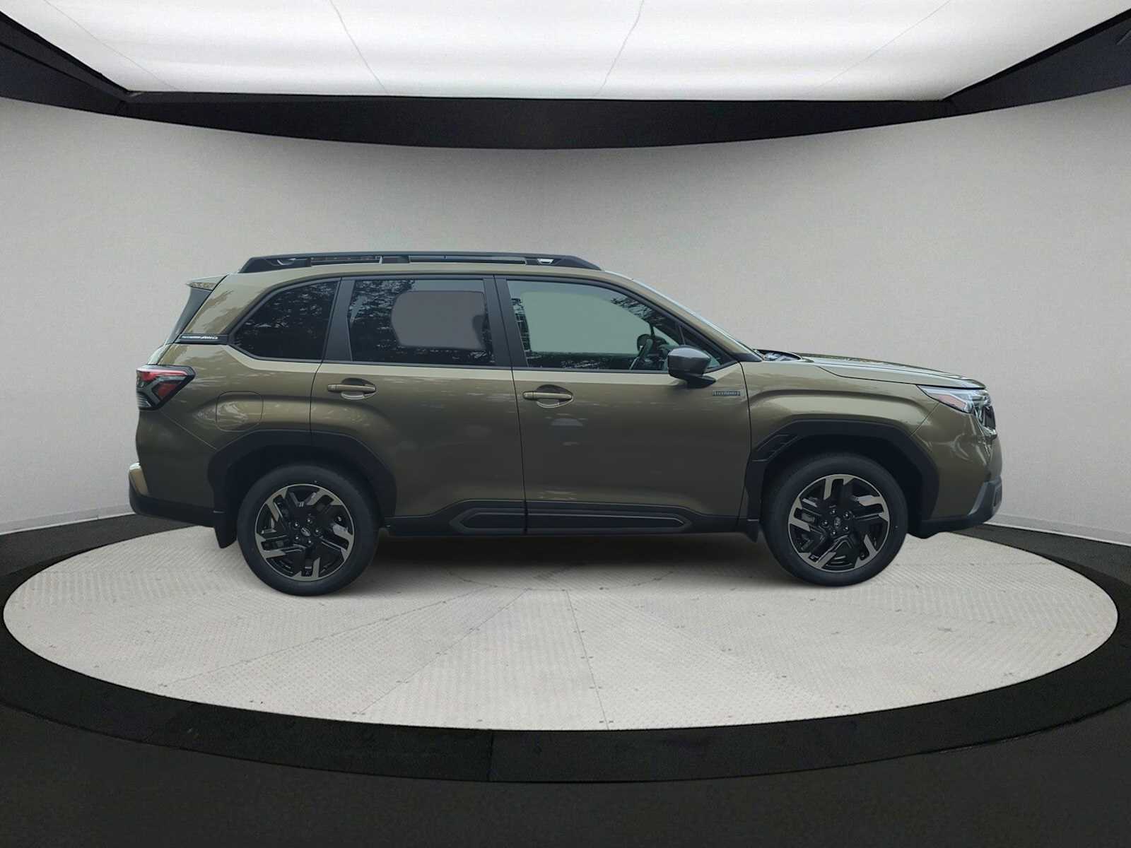 Thumbnail: 2025 Subaru Forester - 9