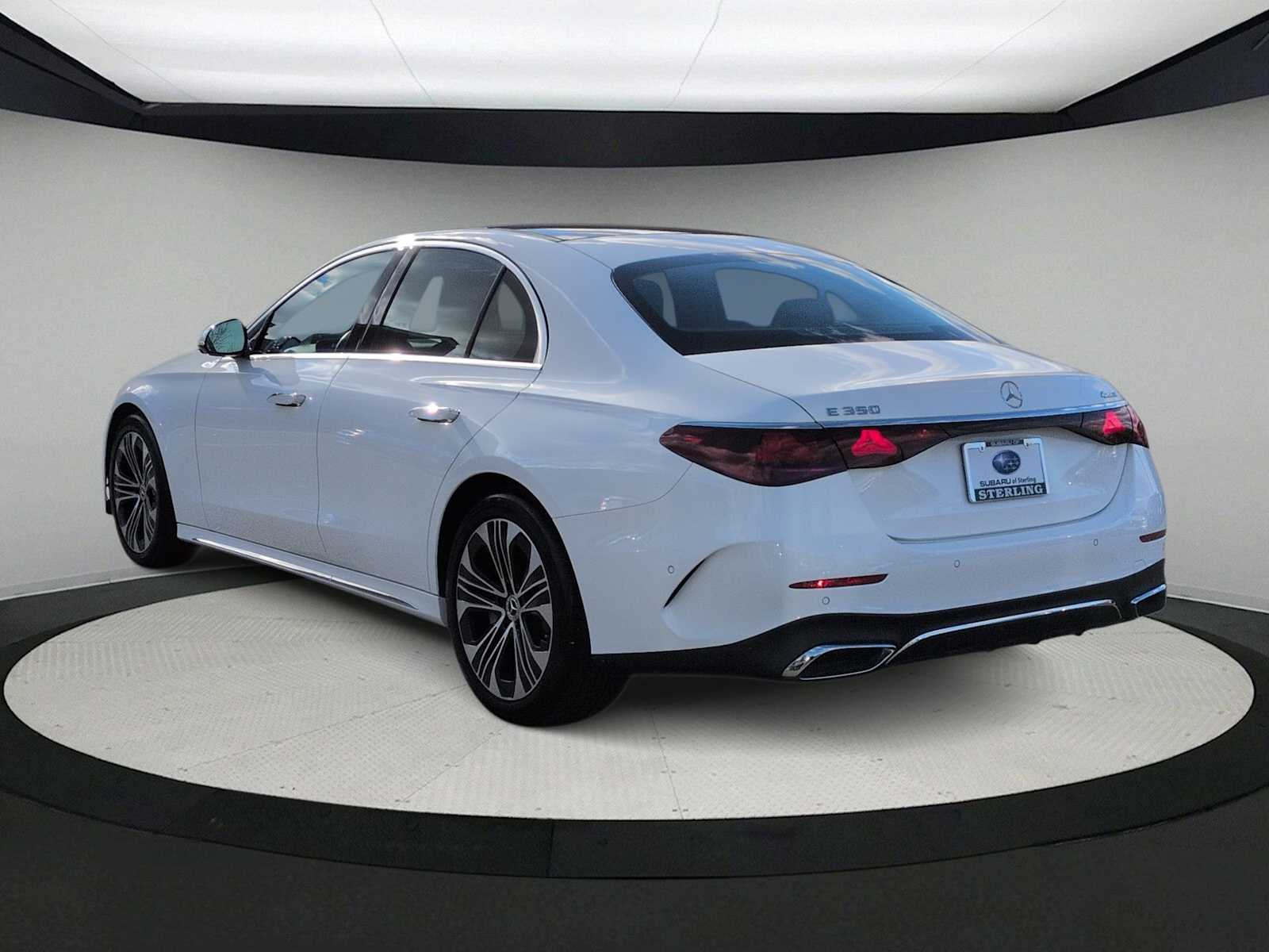 Thumbnail: 2024 Mercedes-Benz E-Class - 6