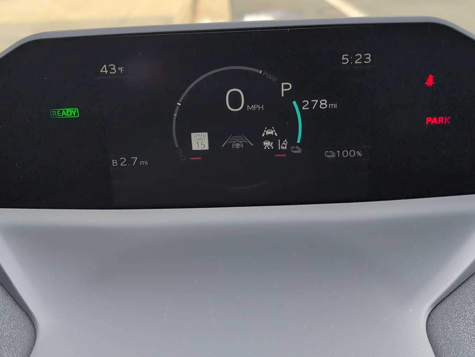 Thumbnail: 2026 Subaru Solterra - 33