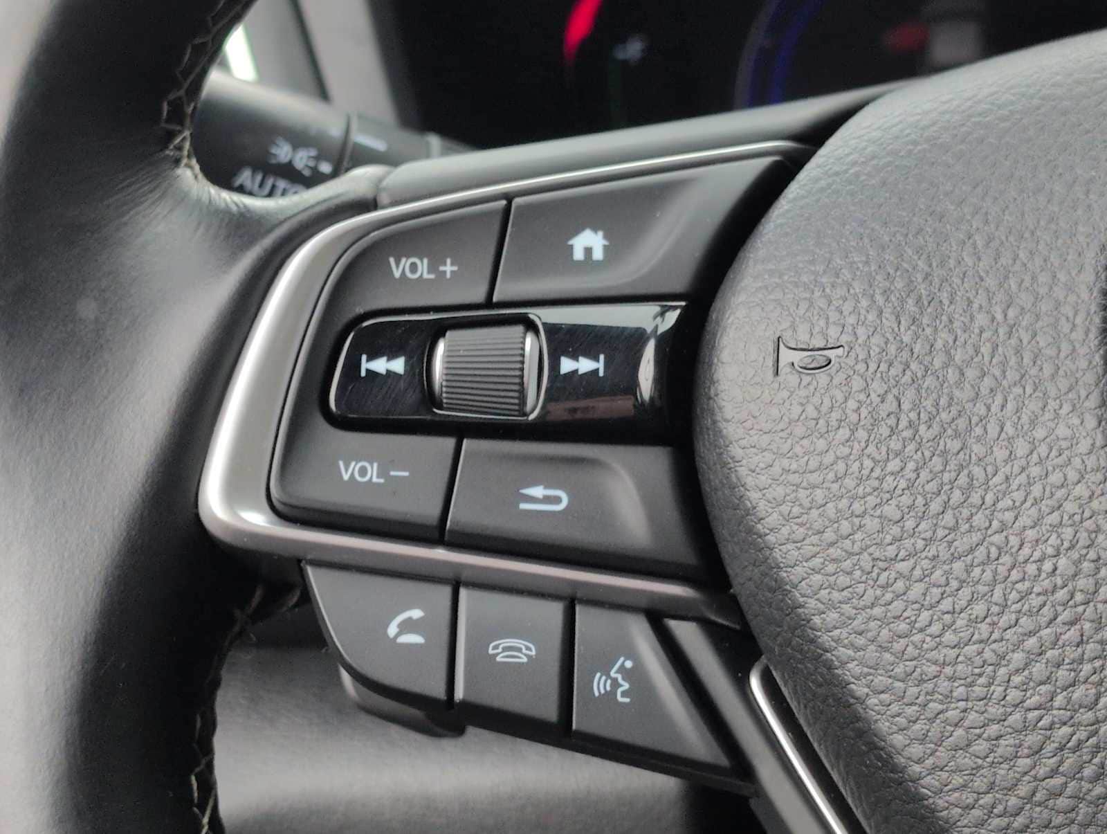 Thumbnail: 2019 Honda Insight - 23