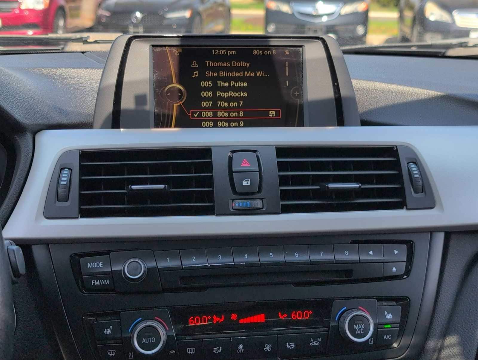 Thumbnail: 2014 BMW 3 Series - 26