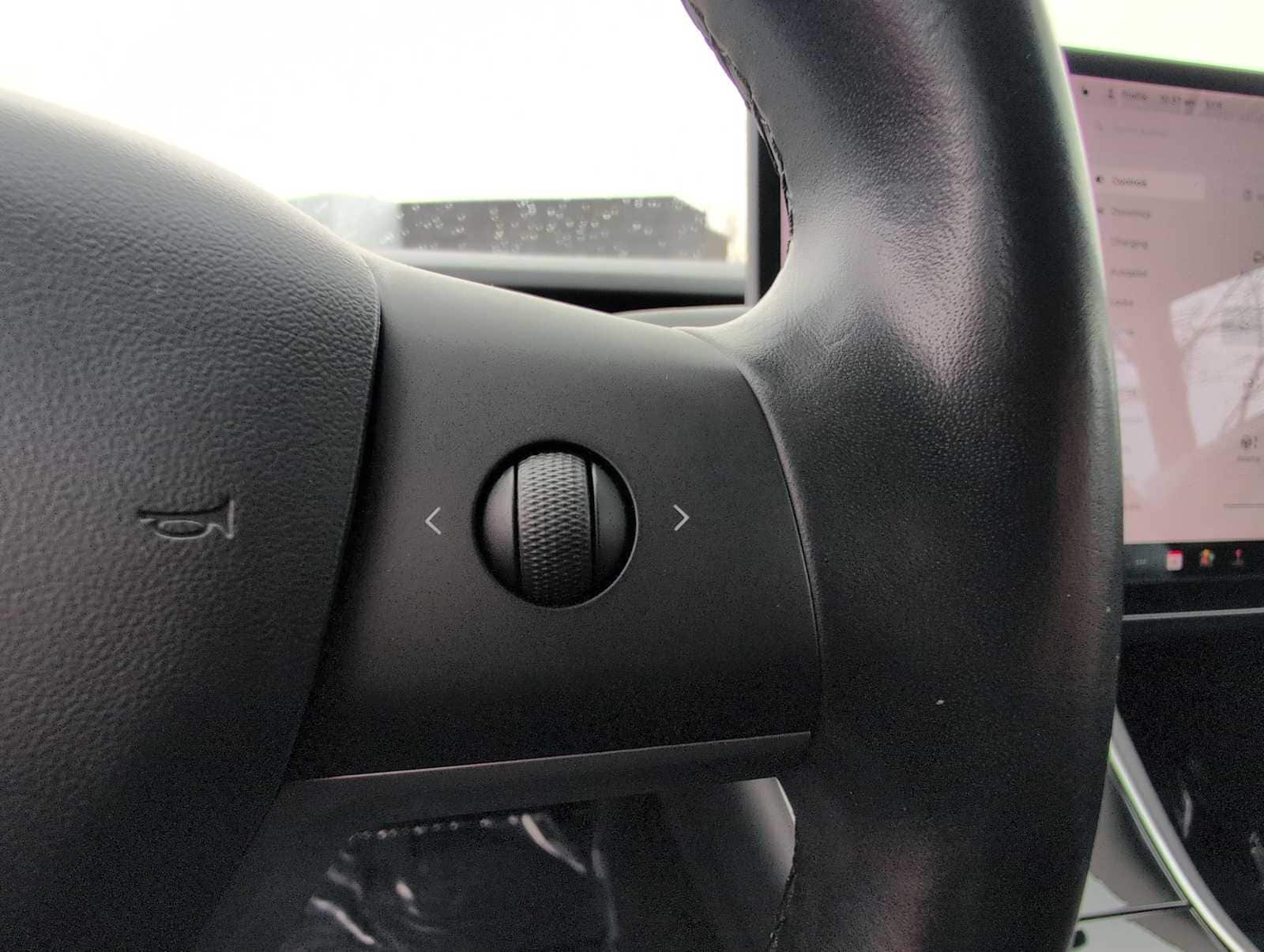 Thumbnail: 2019 Tesla Model 3 - 25