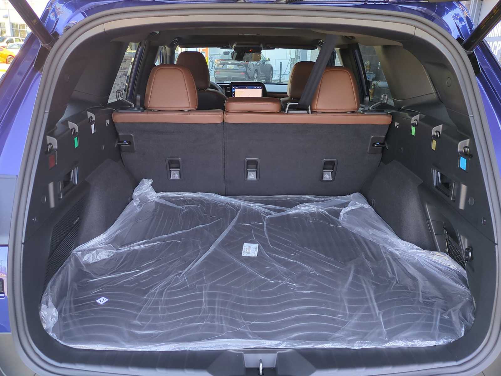 Thumbnail: 2026 Subaru Outback - 36