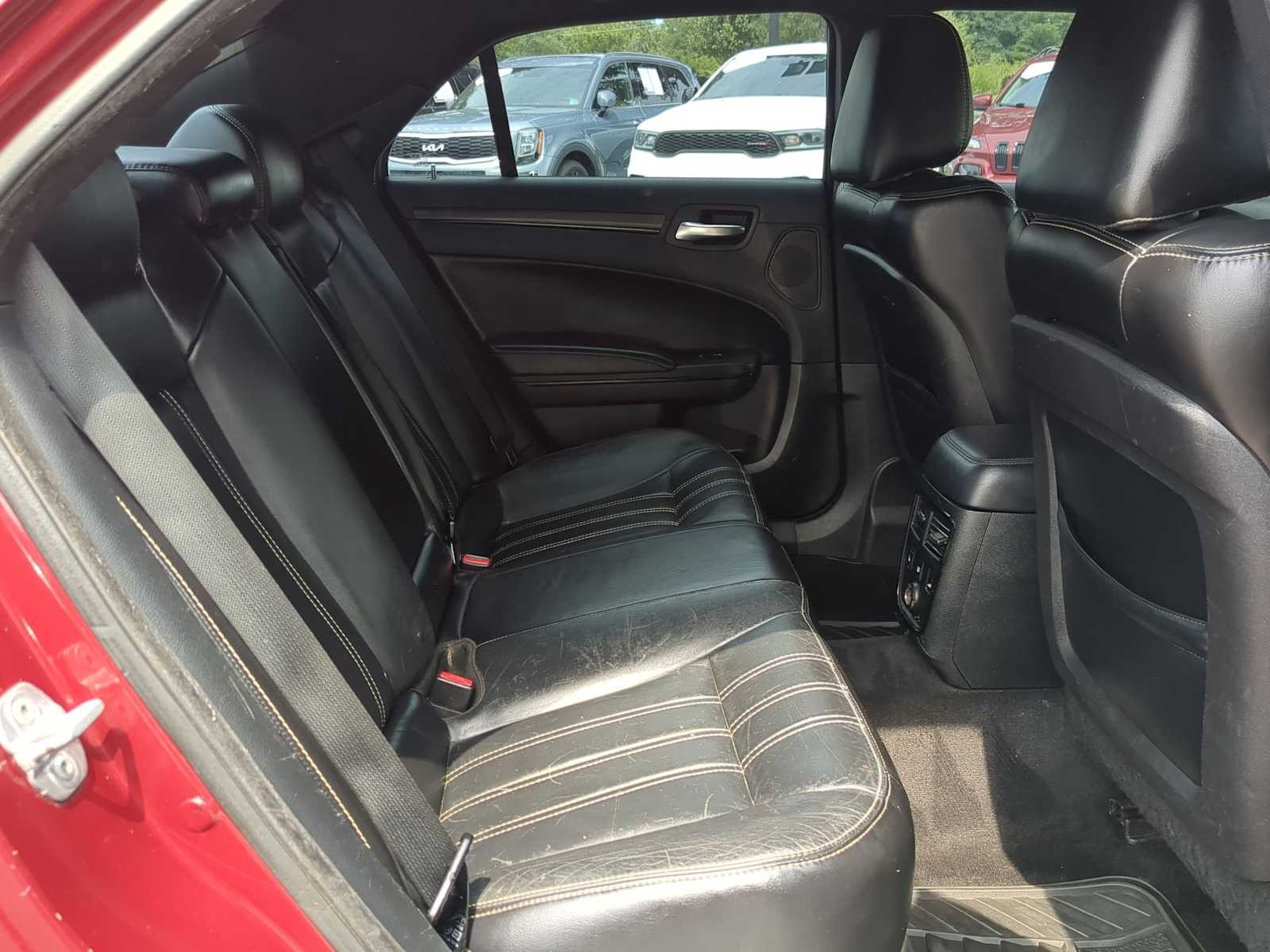 Thumbnail: 2014 Chrysler 300 - 22