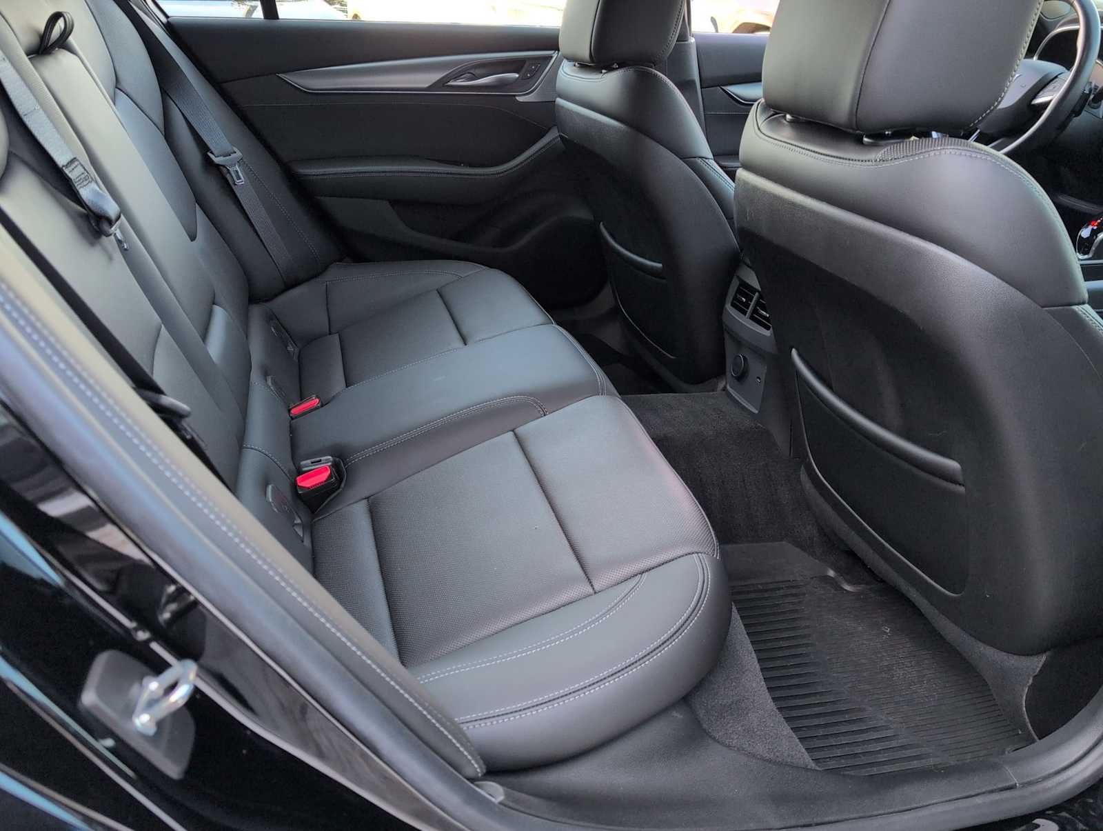 Thumbnail: 2022 Cadillac CT5 - 20