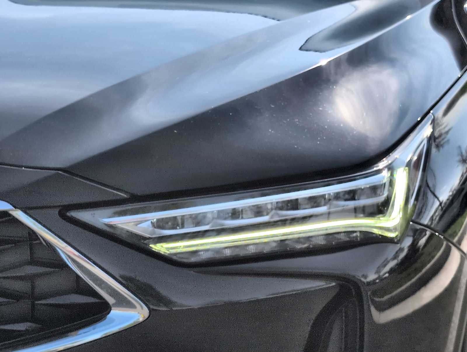 Thumbnail: 2023 Acura MDX - 11