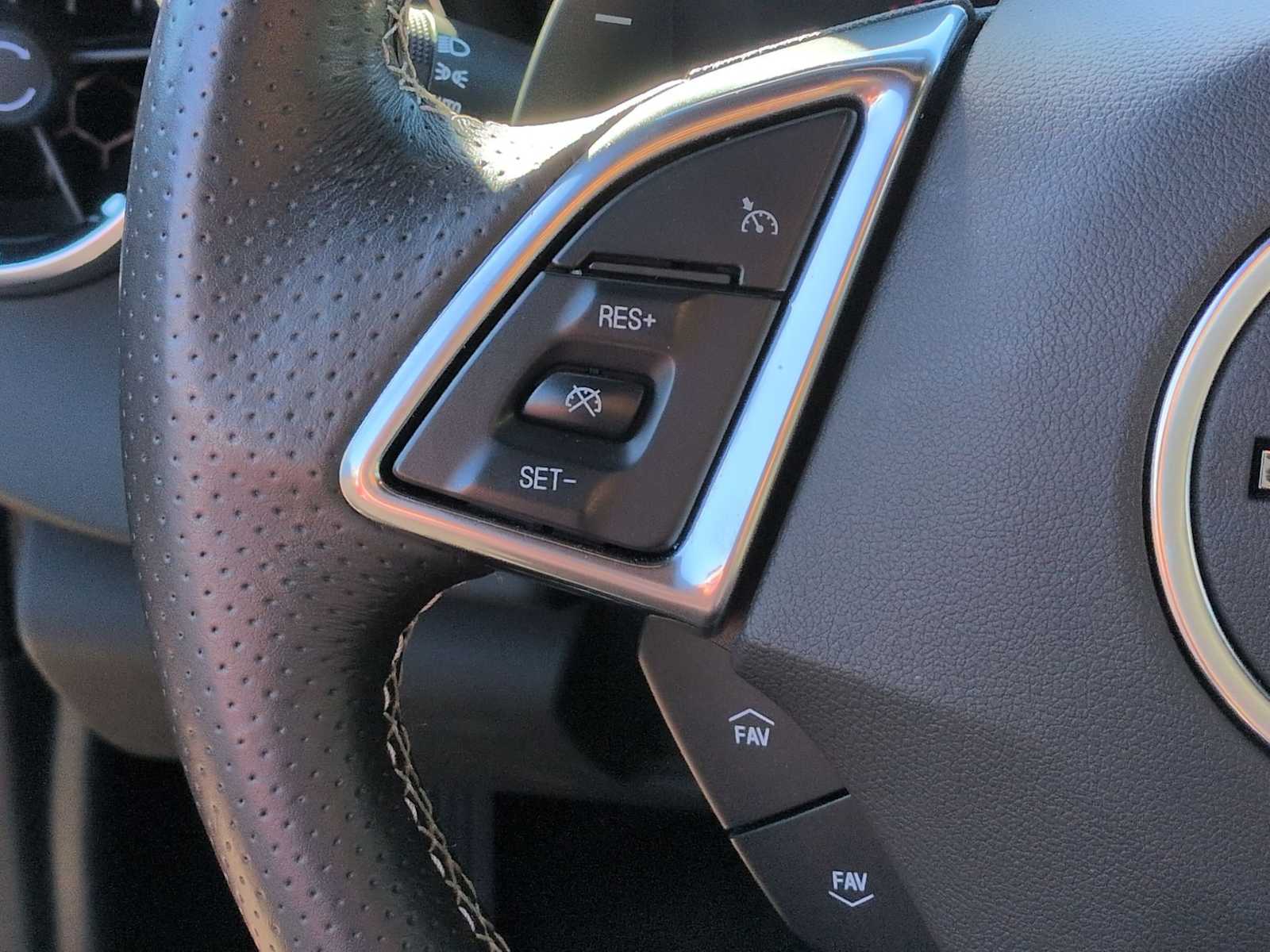 Thumbnail: 2023 Chevrolet Camaro - 23