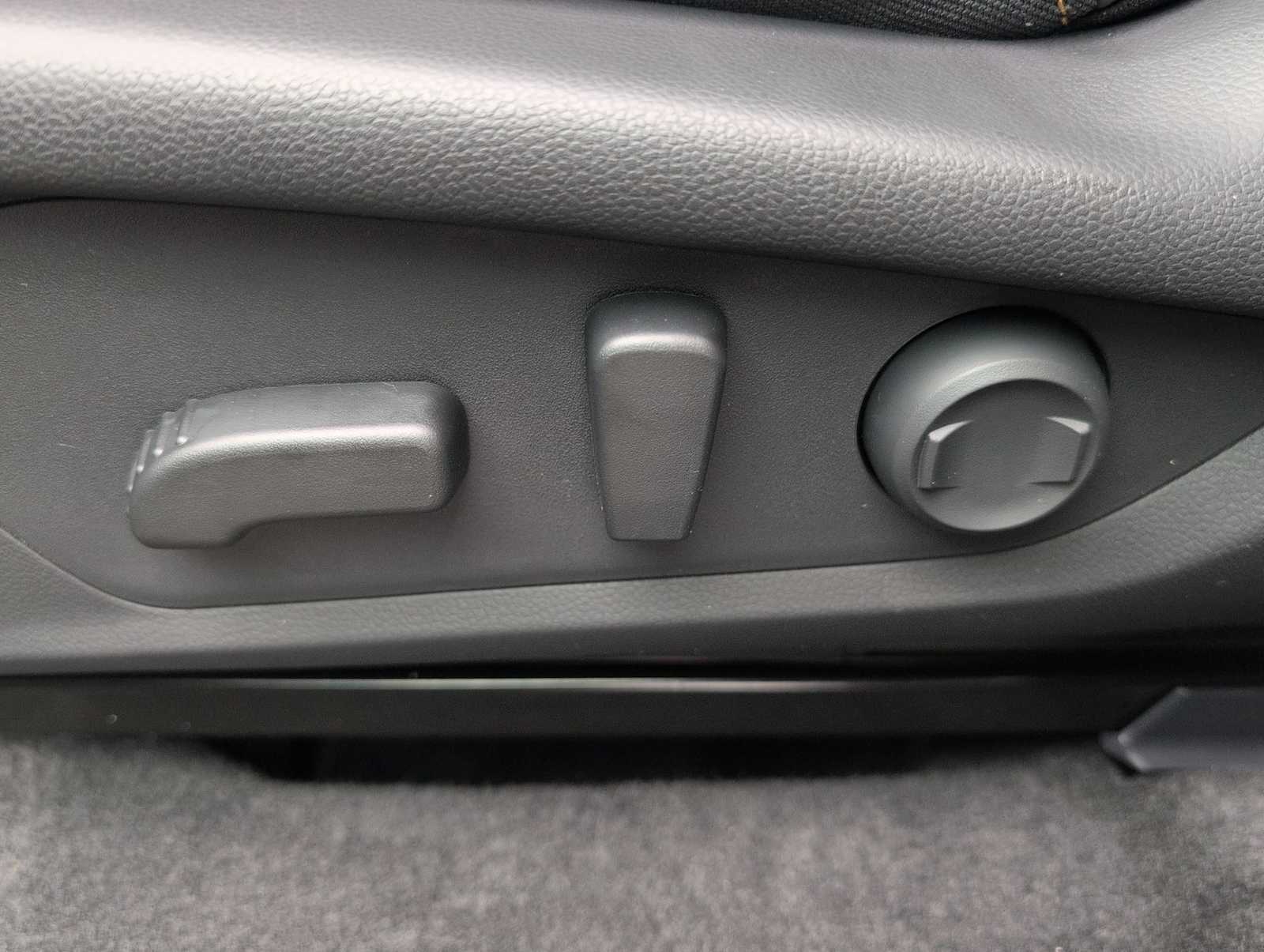 Thumbnail: 2026 Subaru Forester - 17