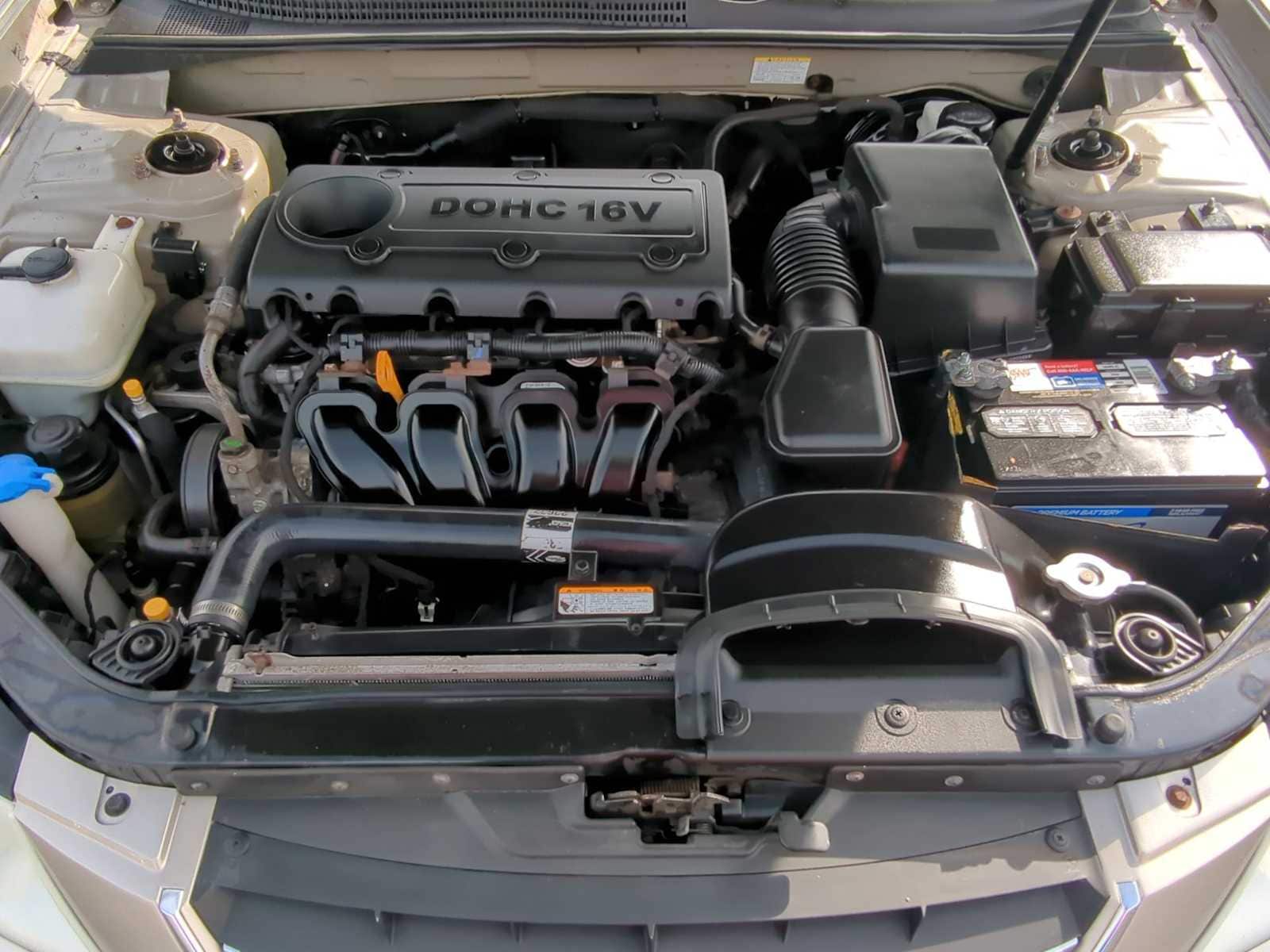 Thumbnail: 2010 Hyundai Sonata - 15