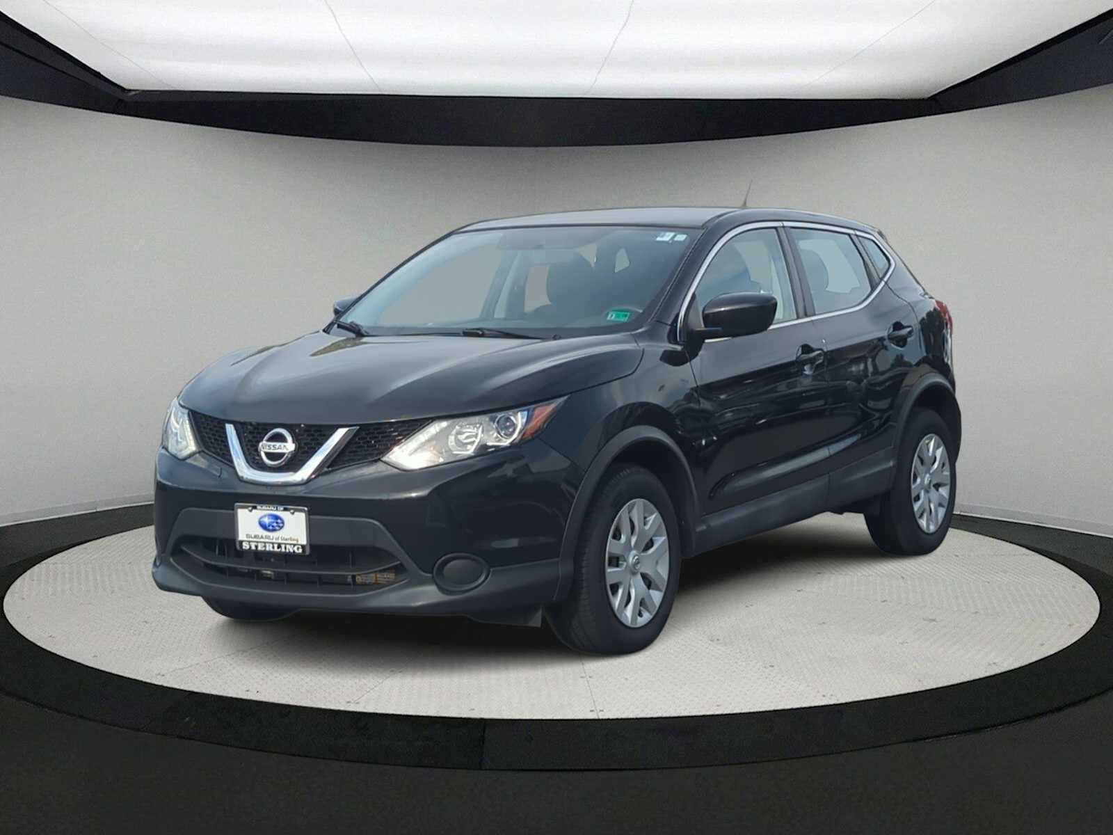 2017 Nissan Rogue Sport S photo 4