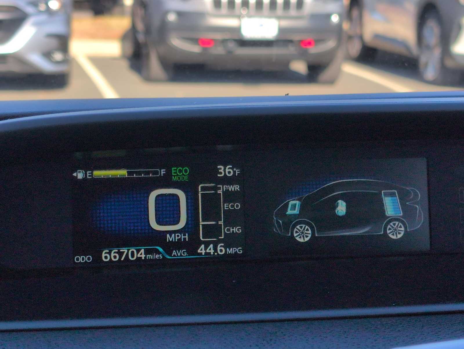 Thumbnail: 2021 Toyota Prius - 31