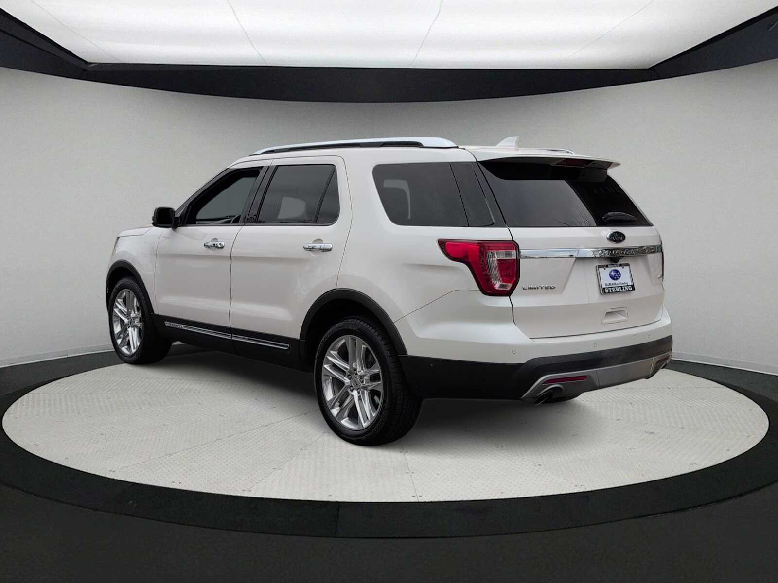 Thumbnail: 2016 Ford Explorer - 6